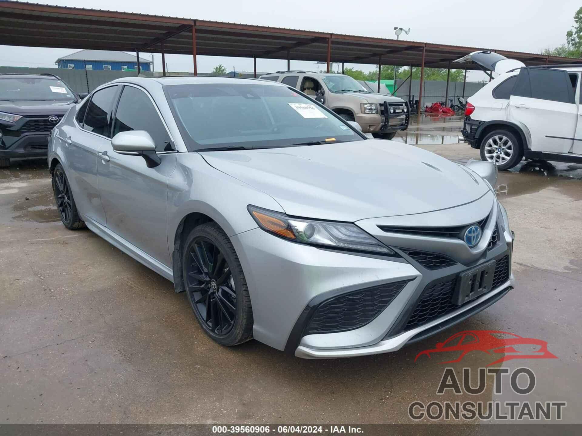 TOYOTA CAMRY 2023 - 4T1K31AK5PU618936