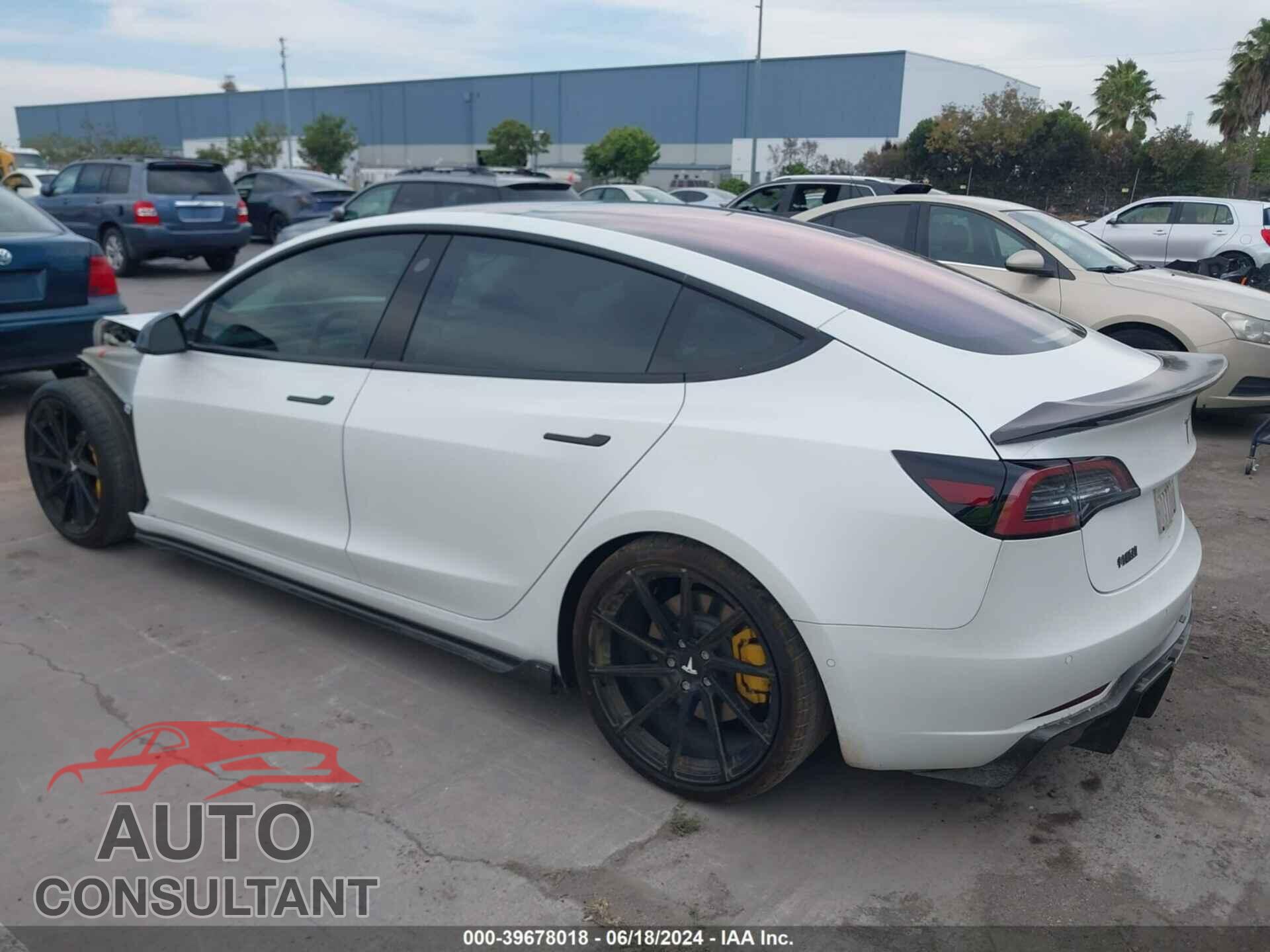 TESLA MODEL 3 2018 - 5YJ3E1EA7JF007584