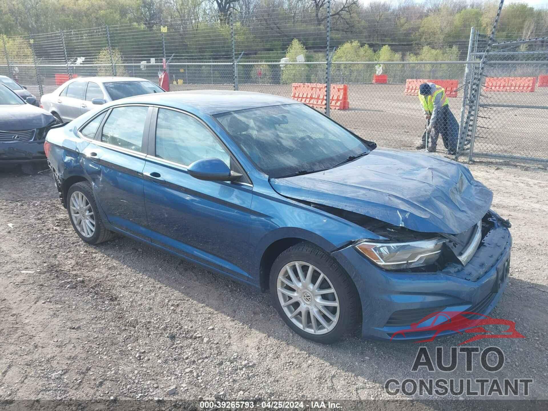 VOLKSWAGEN JETTA 2019 - 3VWN57BU0KM180934