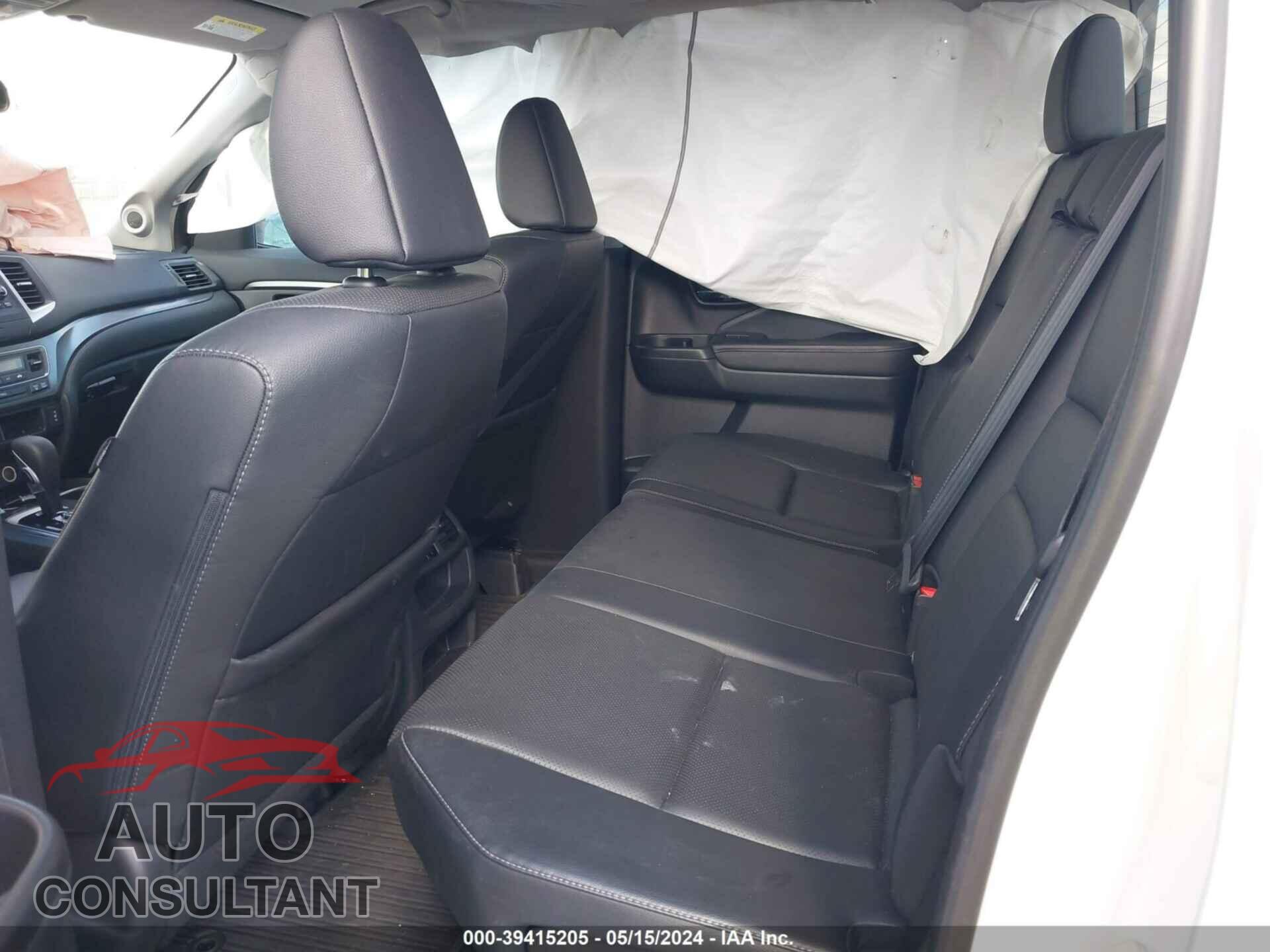 HONDA RIDGELINE 2017 - 5FPYK3F57HB003788