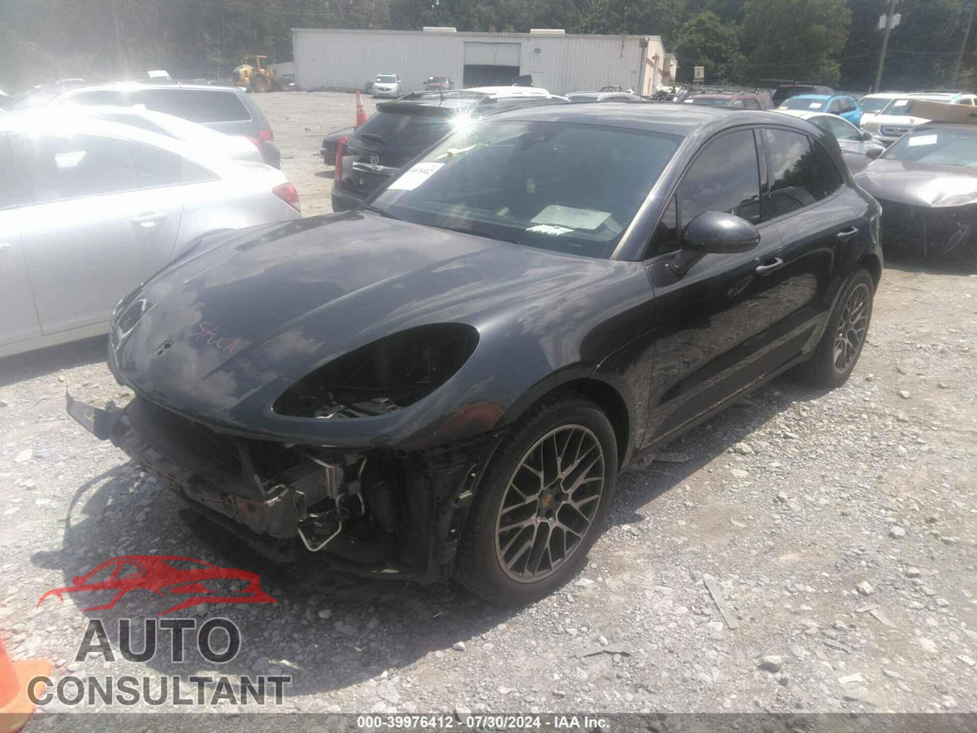 PORSCHE MACAN 2018 - WP1AA2A54JLB18364