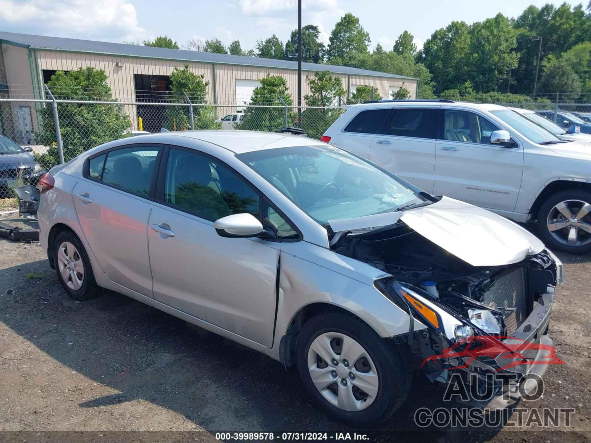 KIA FORTE 2017 - 3KPFK4A76HE026872