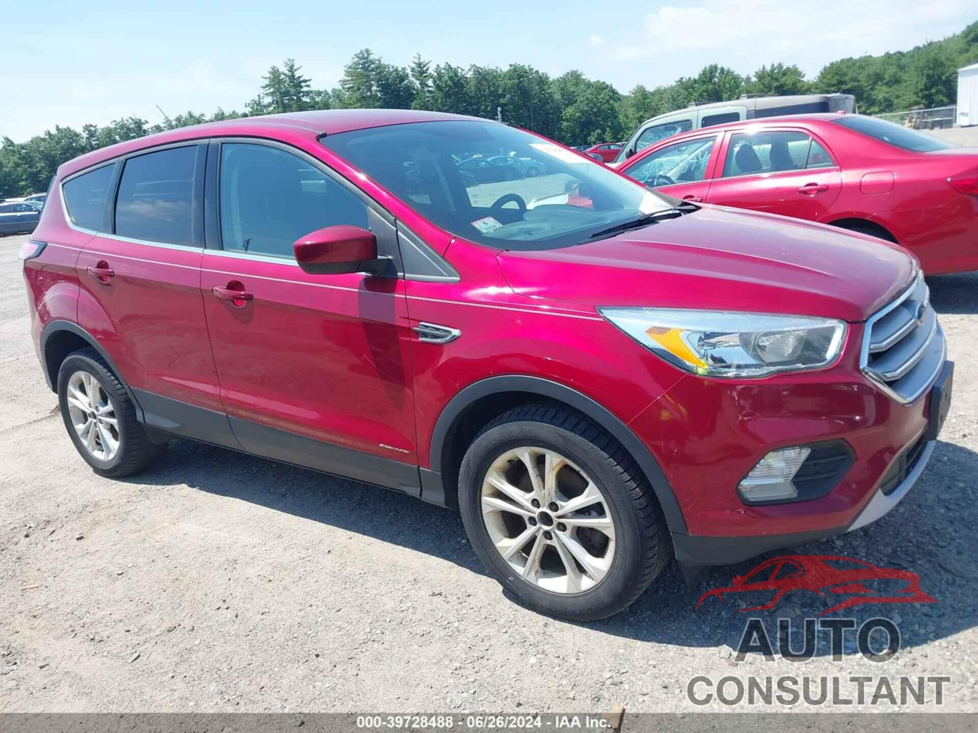 FORD ESCAPE 2017 - 1FMCU9GDXHUD98753