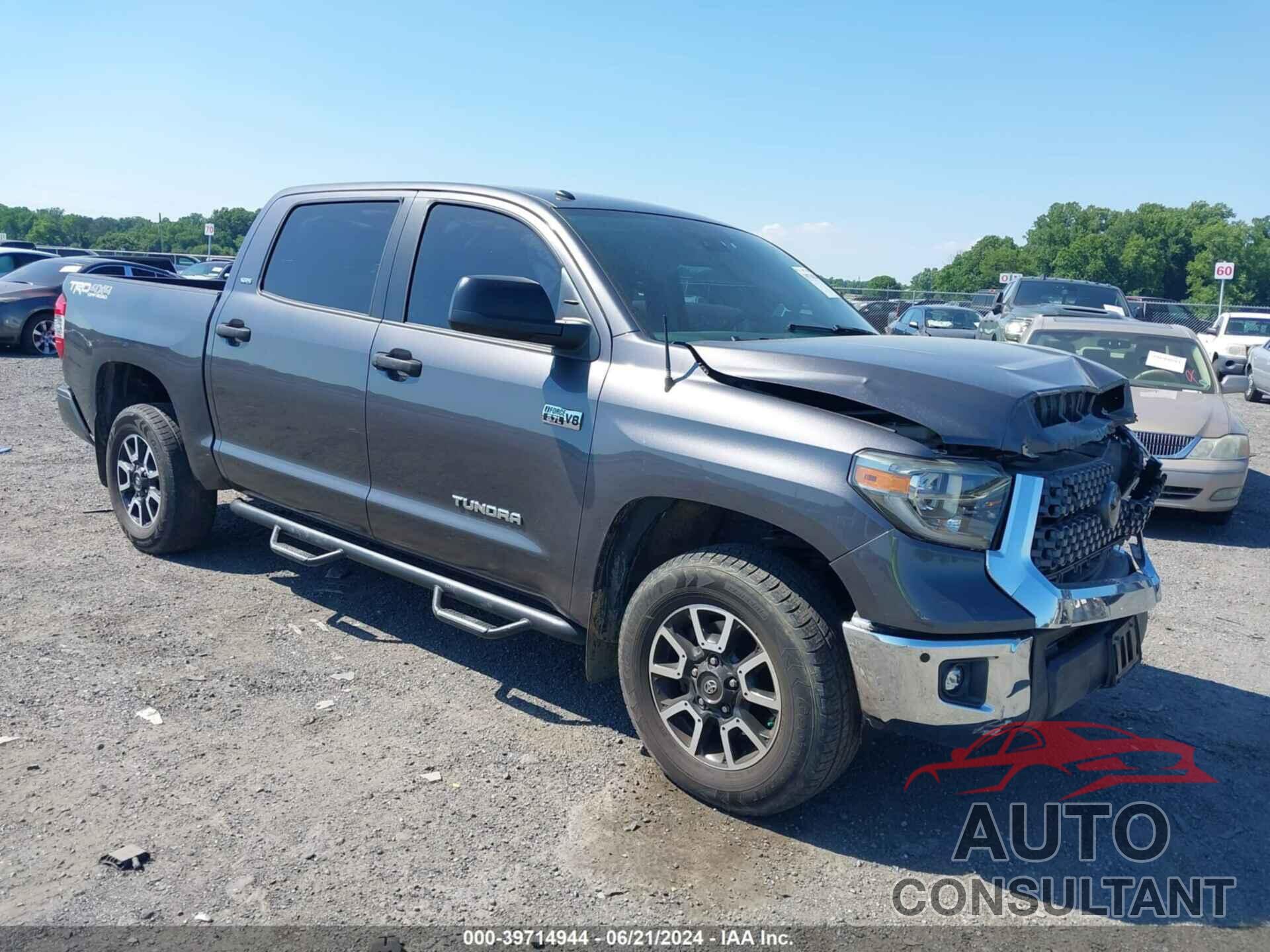 TOYOTA TUNDRA 2018 - 5TFDY5F13JX764845