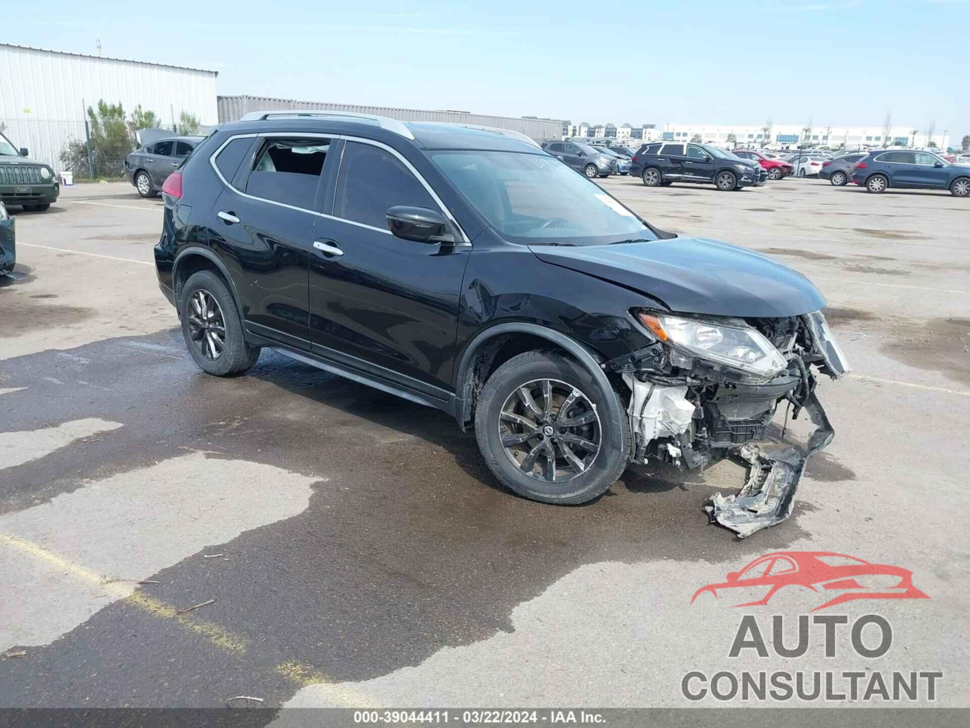 NISSAN ROGUE 2017 - JN8AT2MT4HW144384