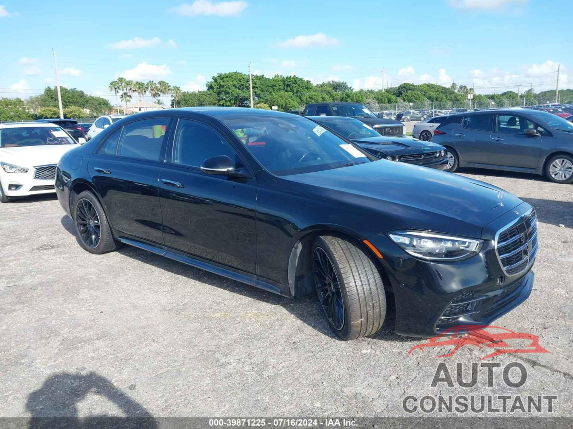 MERCEDES-BENZ S 500 2023 - W1K6G6DB8PA224051