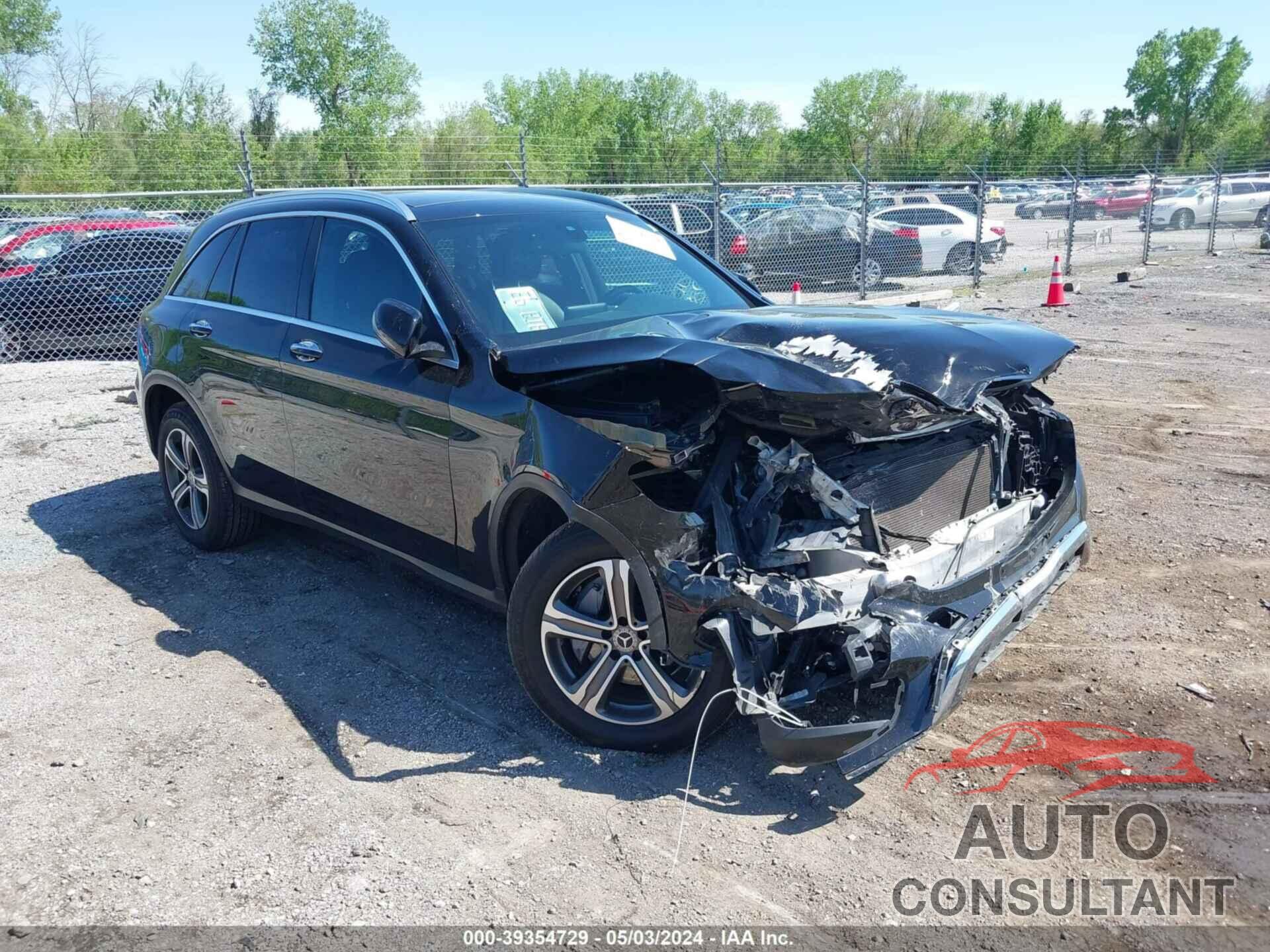 MERCEDES-BENZ GLC 300 2019 - WDC0G4KB1KV153357