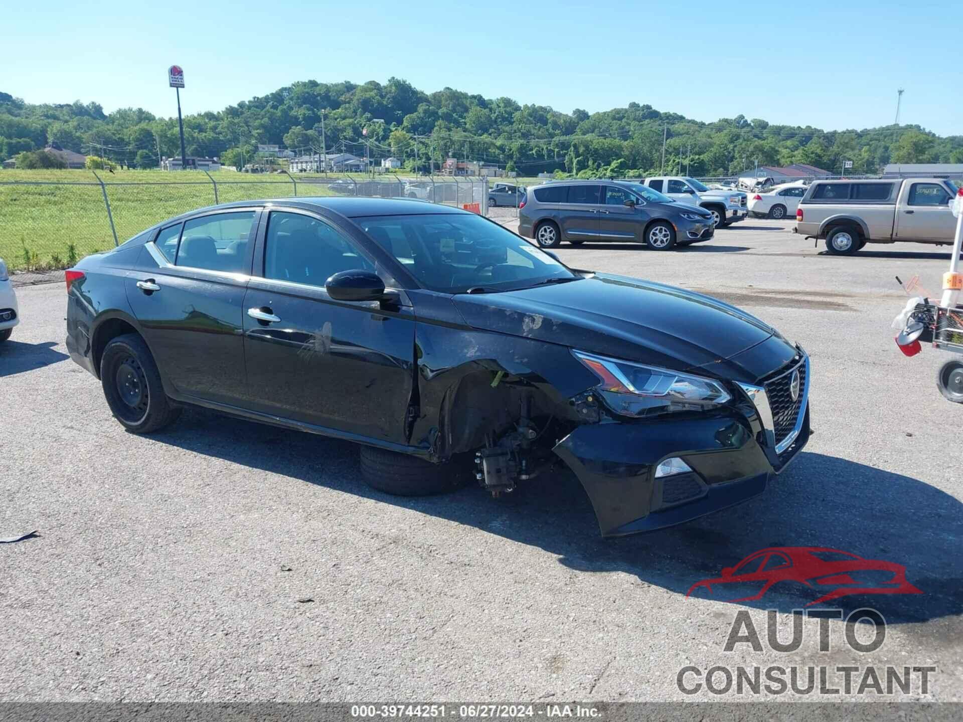 NISSAN ALTIMA 2019 - 1N4BL4BV3KC246161