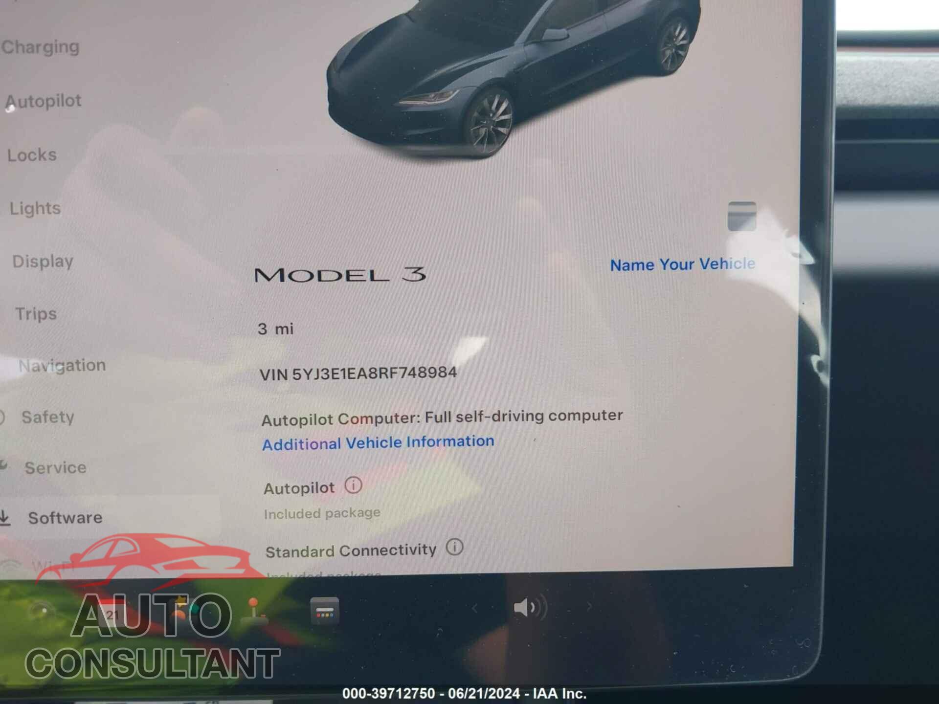 TESLA MODEL 3 2024 - 5YJ3E1EA8RF748984