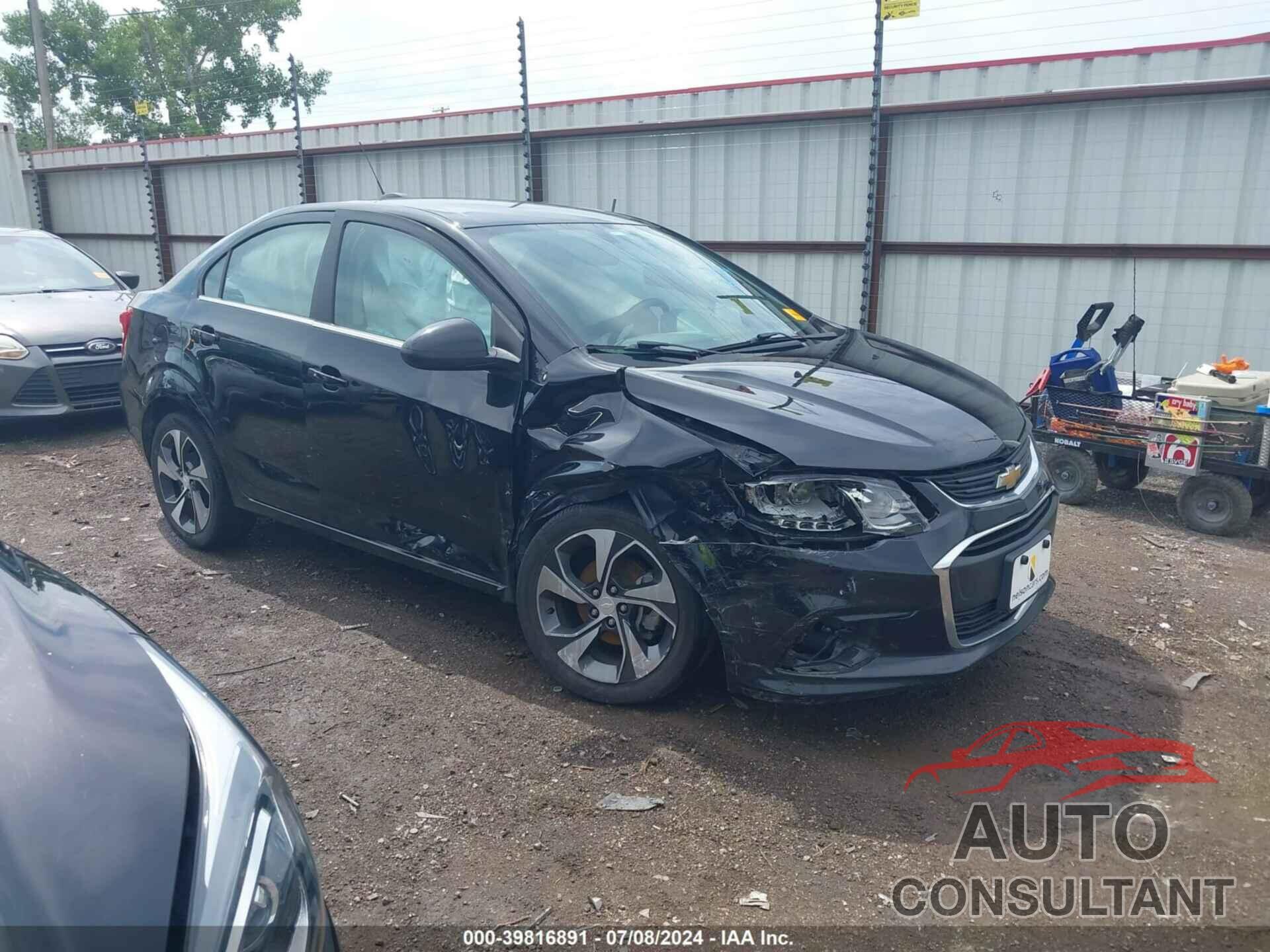 CHEVROLET SONIC 2017 - 1G1JF5SB5H4133591