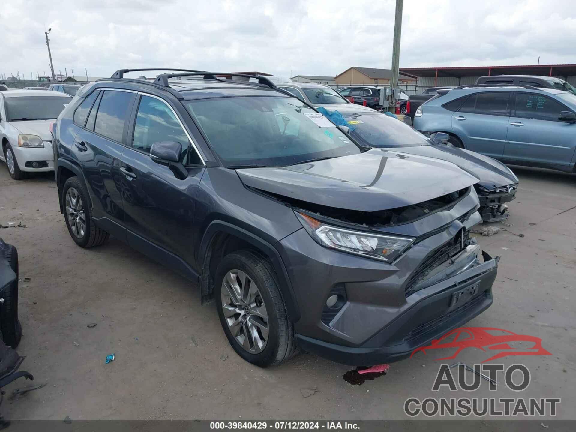 TOYOTA RAV4 2021 - 2T3C1RFV5MC170603