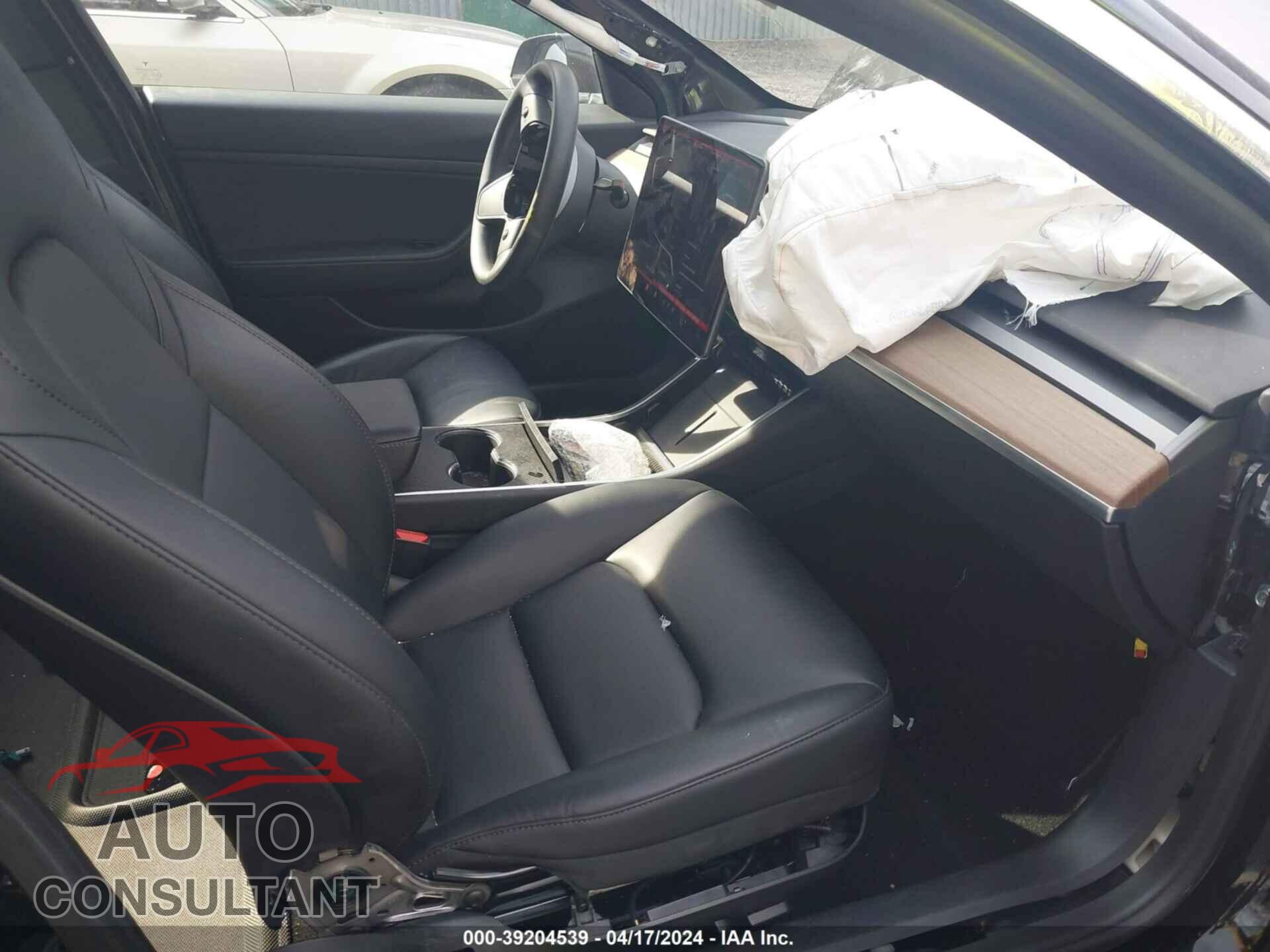 TESLA MODEL 3 2020 - 5YJ3E1EAXLF797403
