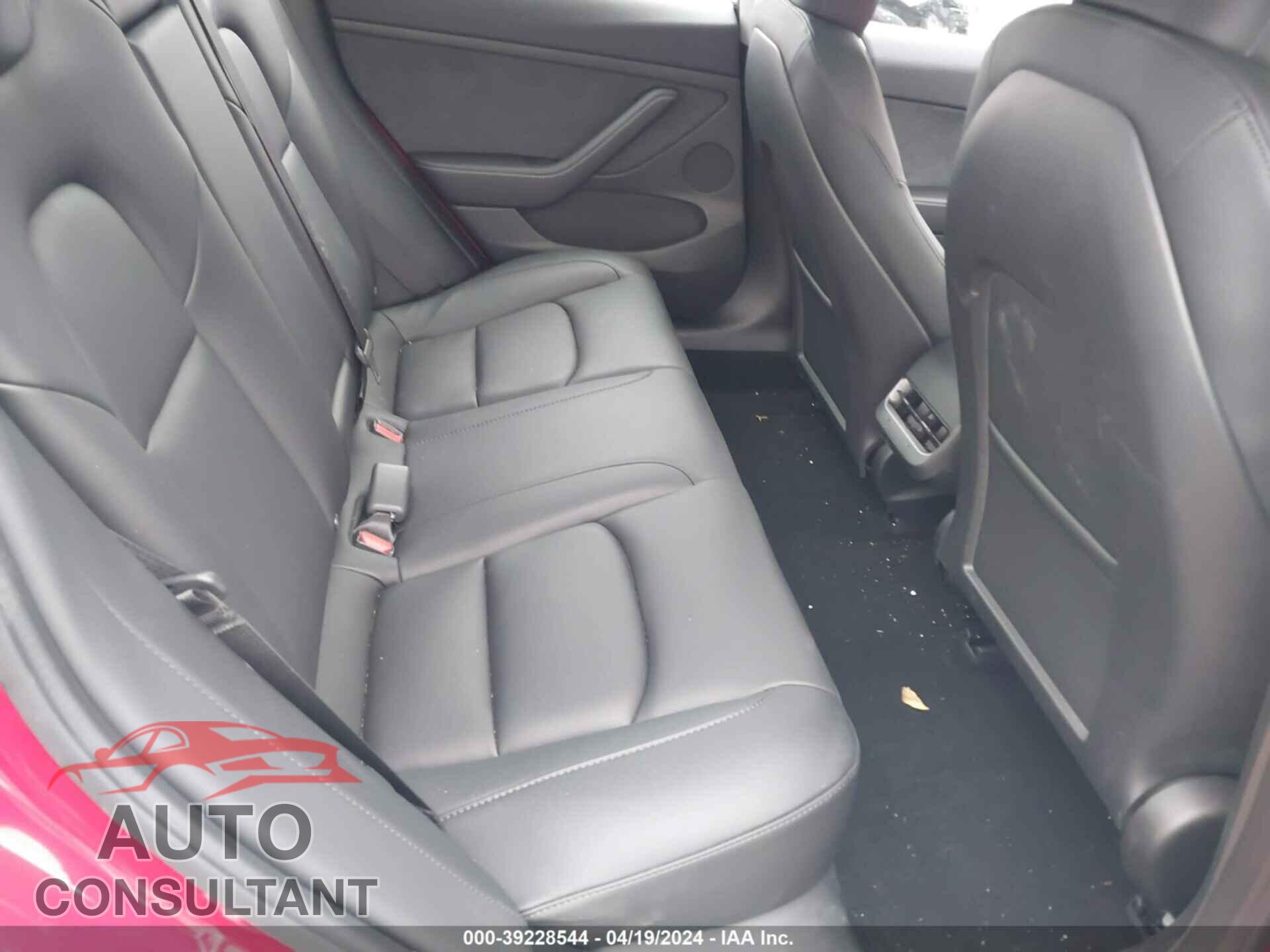 TESLA MODEL 3 2023 - 5YJ3E1EA0PF544452