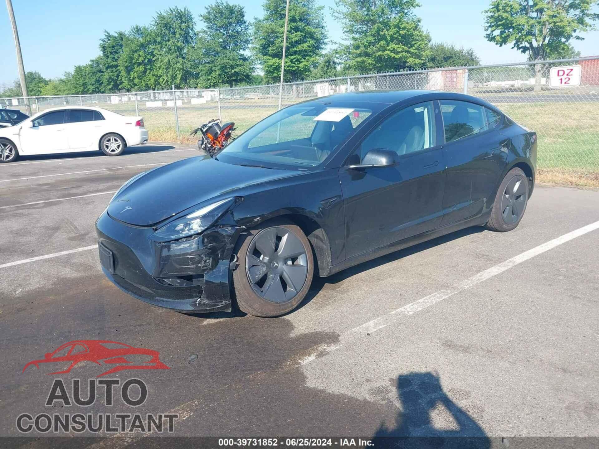TESLA MODEL 3 2023 - 5YJ3E1EA5PF657488
