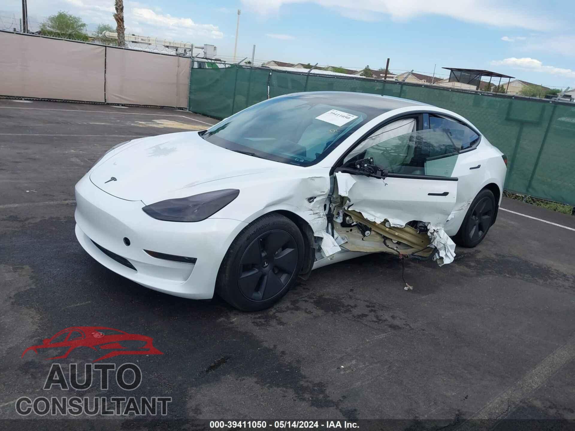TESLA MODEL 3 2023 - 5YJ3E1EA0PF628674