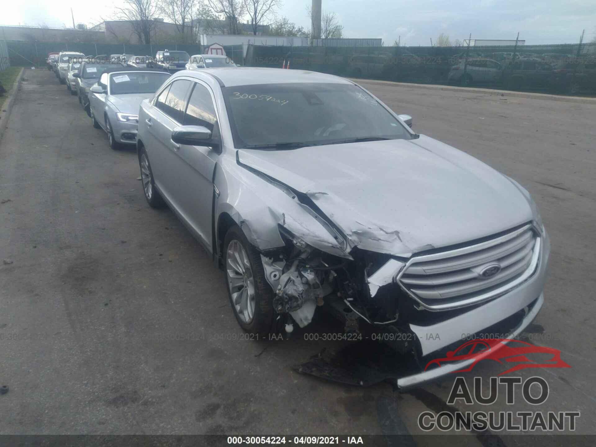 FORD TAURUS 2019 - 1FAHP2F83KG101296