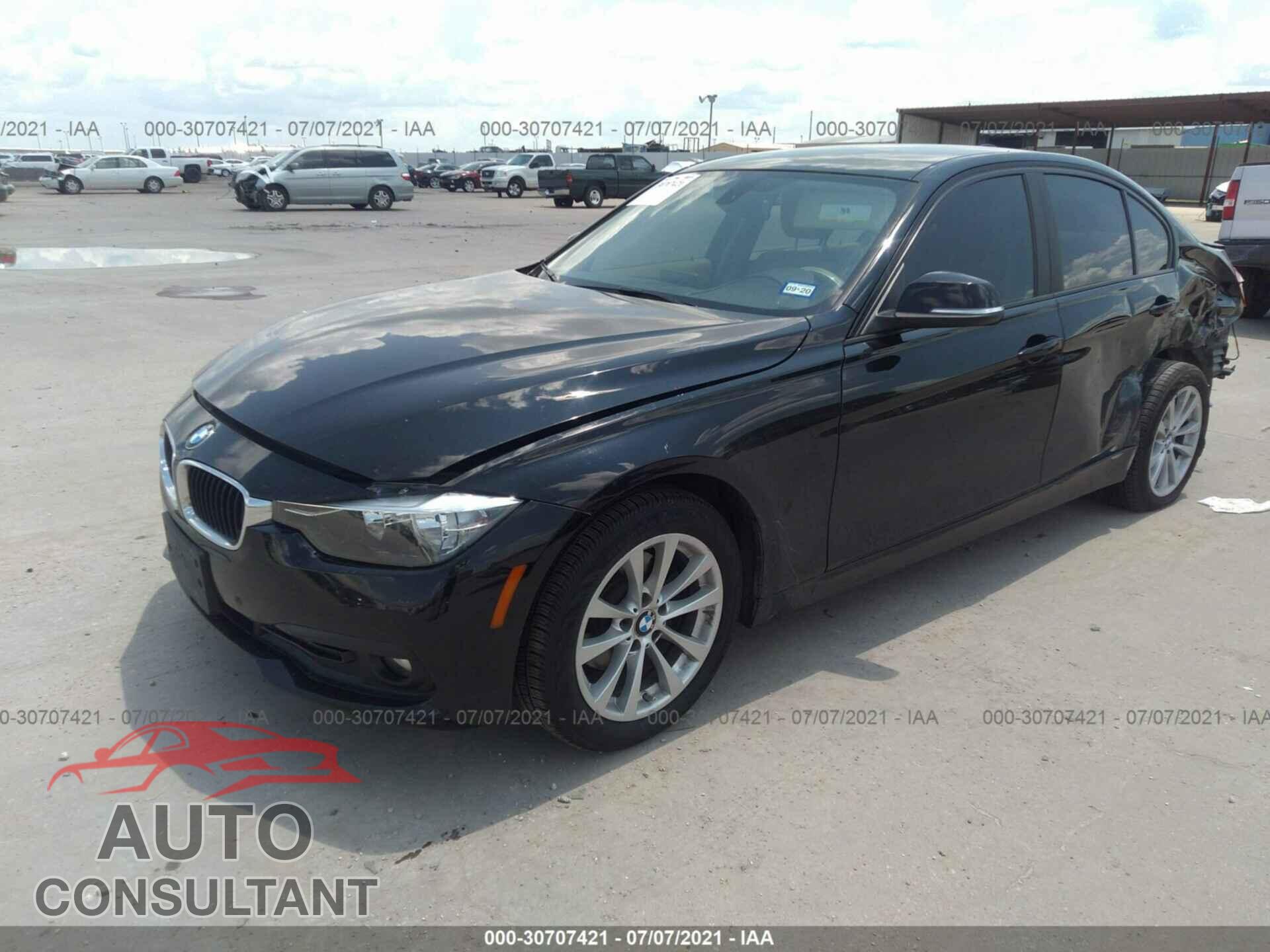 BMW 3 SERIES 2016 - WBA8E1G51GNU10960