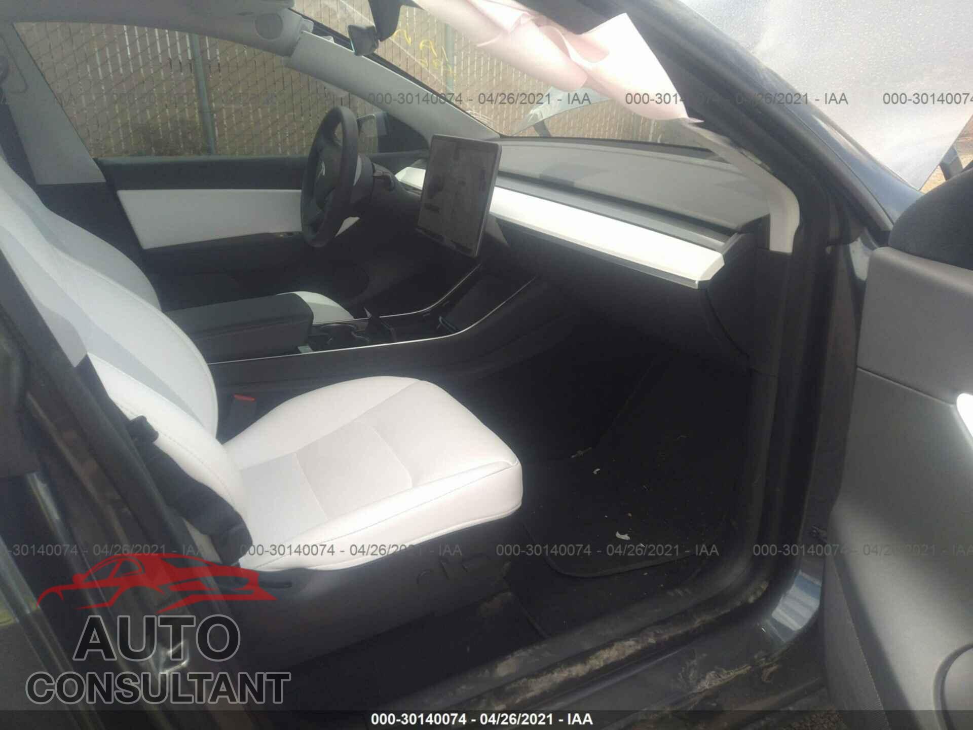 TESLA MODEL Y 2020 - 5YJYGDEEXLF038724