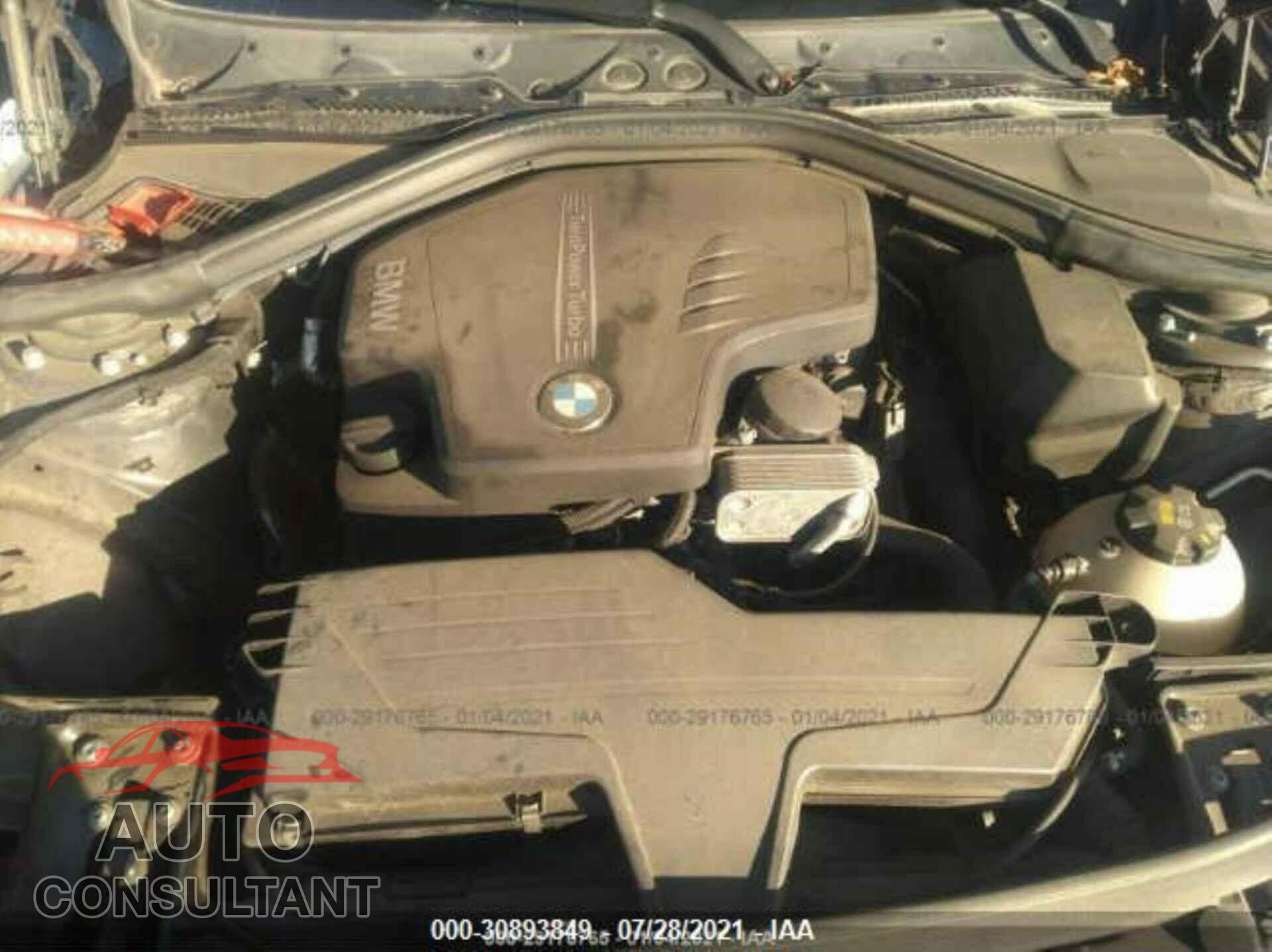 BMW 3 SERIES 2016 - WBA8E5G50GNU19835