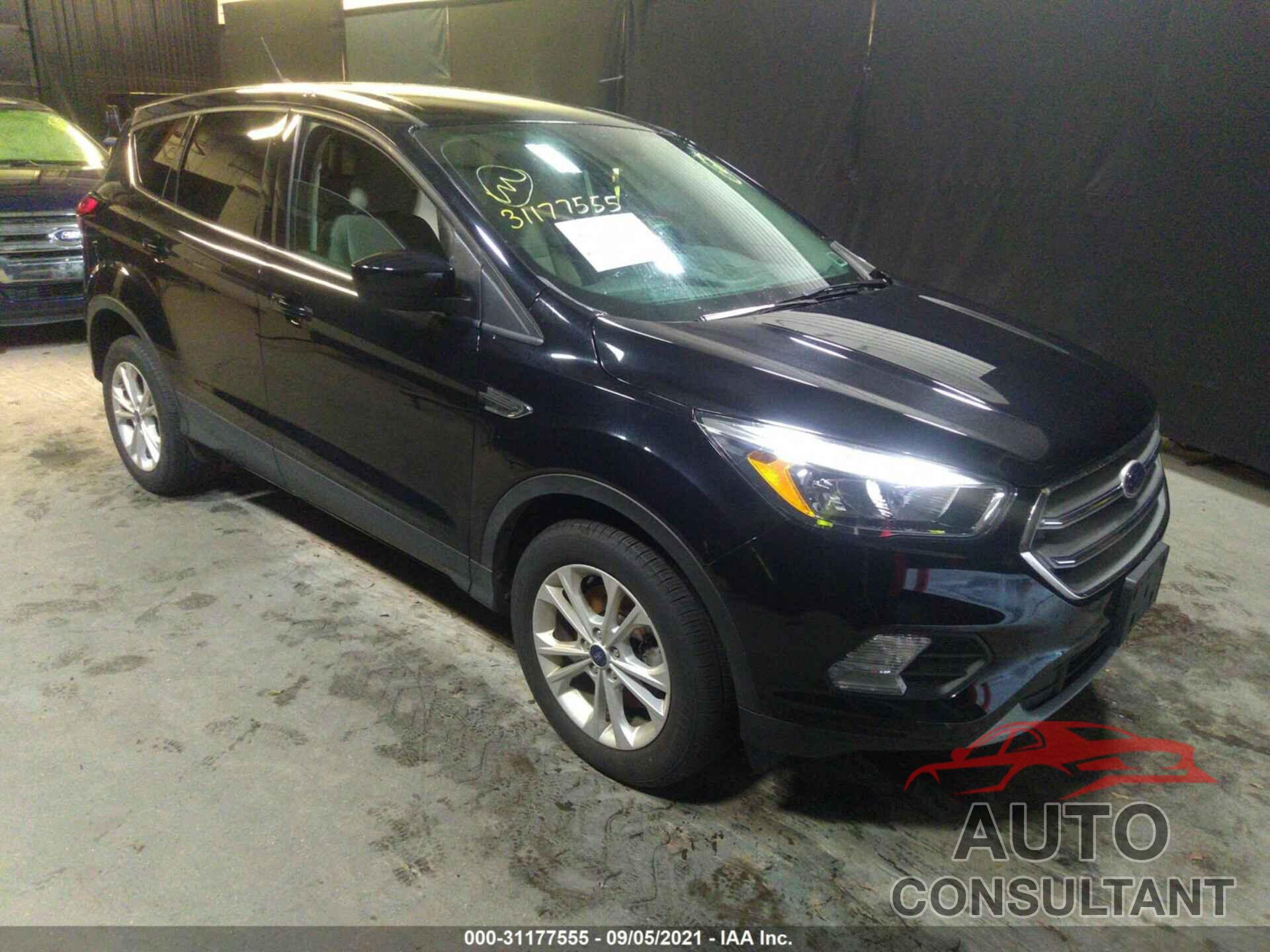 FORD ESCAPE 2019 - 1FMCU9GD1KUB91305