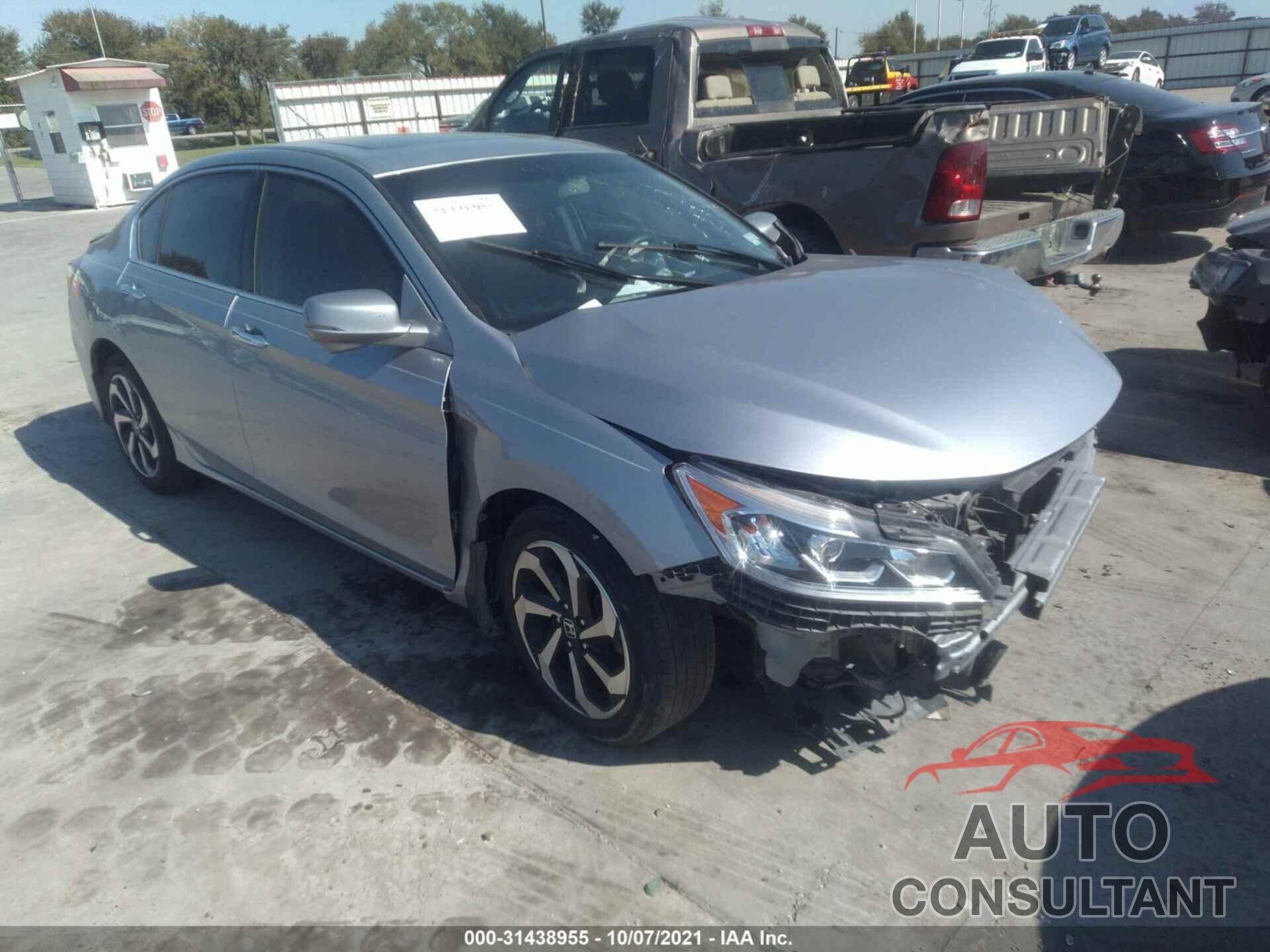 HONDA ACCORD SEDAN 2016 - 1HGCR3F80GA003486