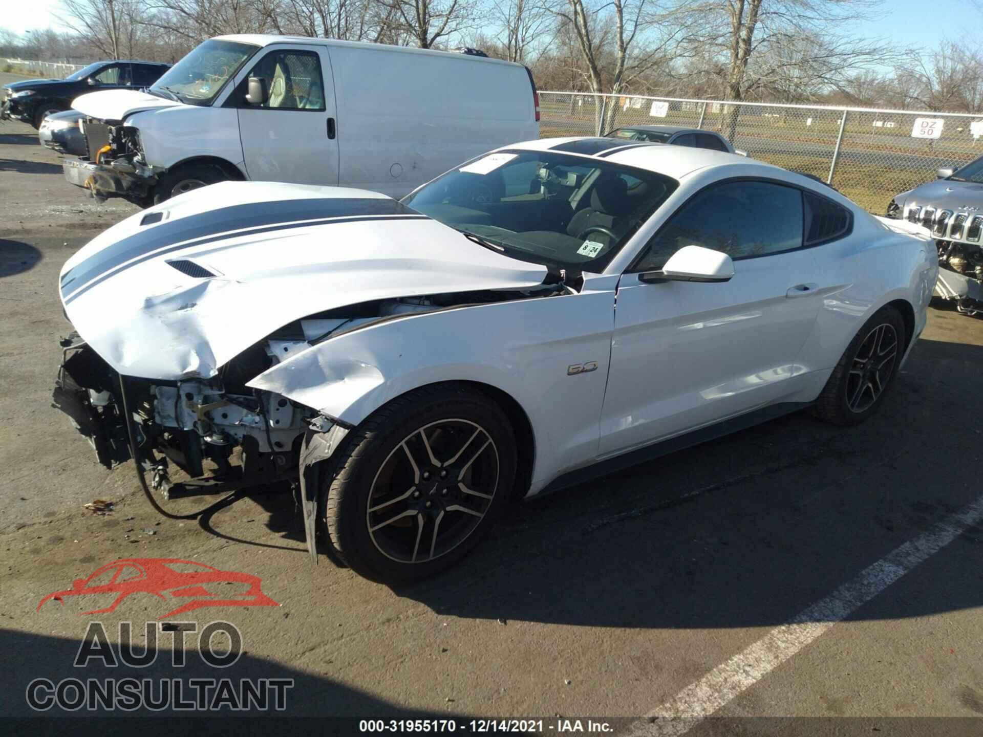 FORD MUSTANG 2019 - 1FA6P8CF9K5195242