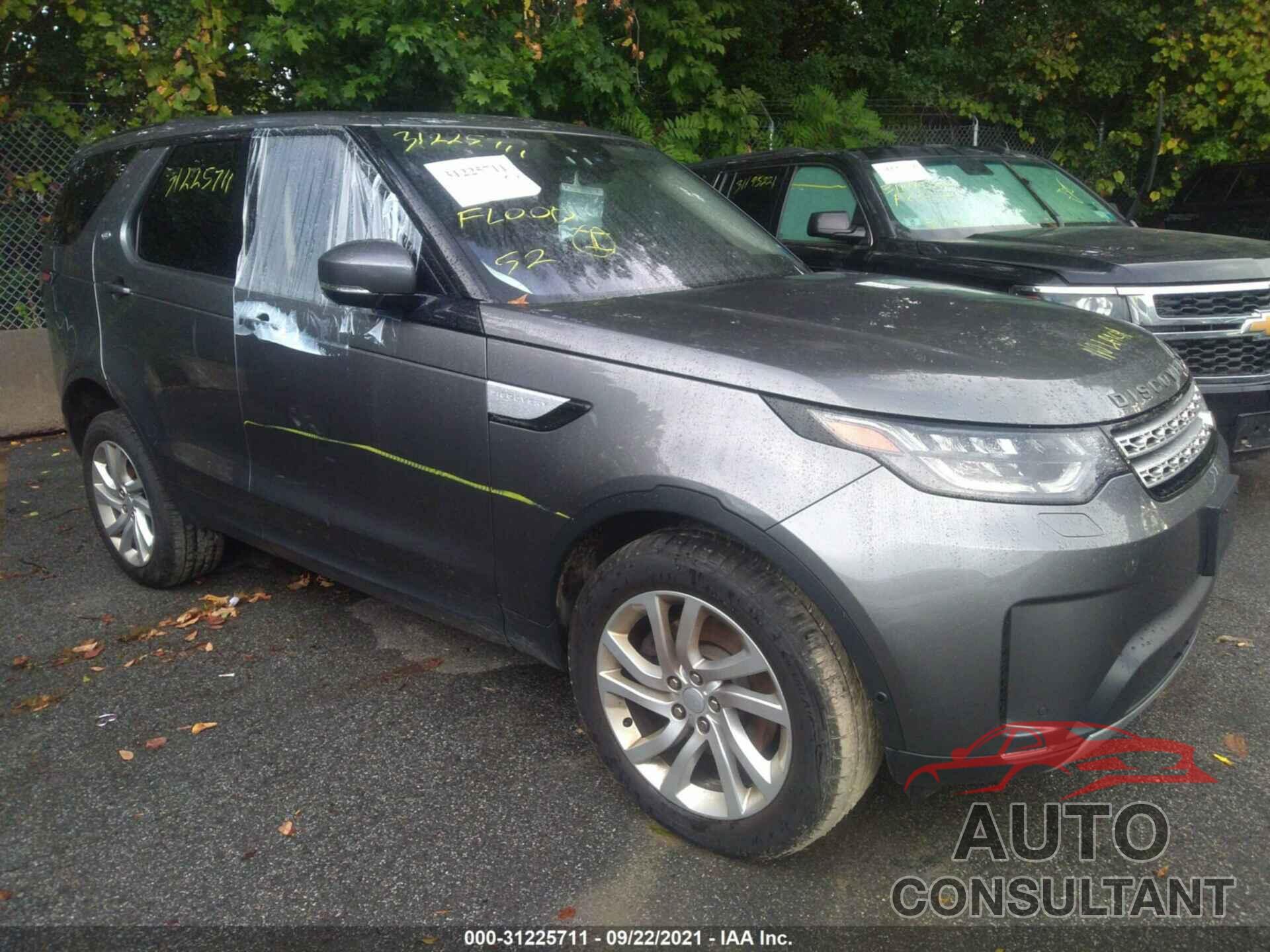 LAND ROVER DISCOVERY 2017 - SALRRBBV2HA043352