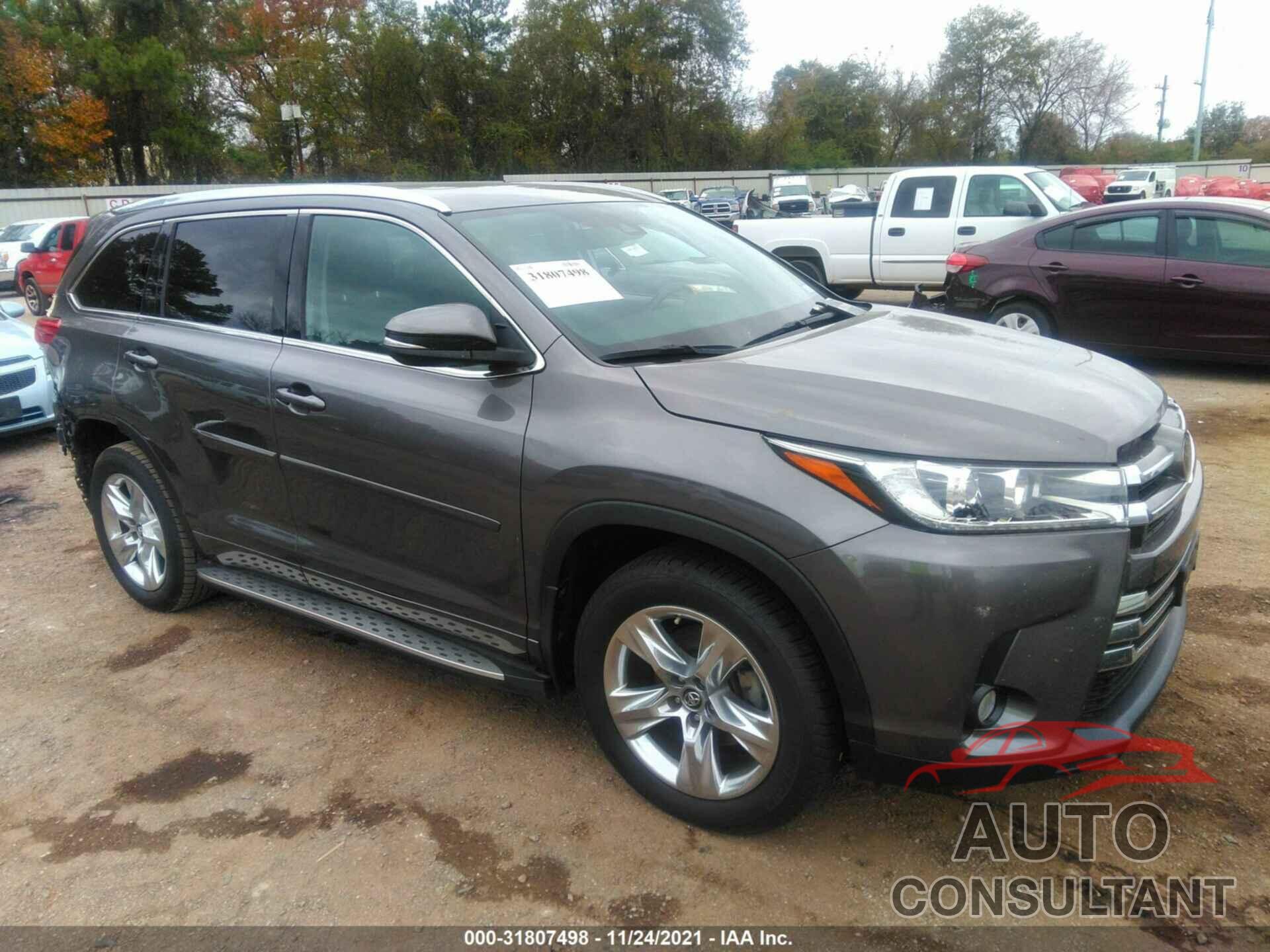 TOYOTA HIGHLANDER 2018 - 5TDYZRFH3JS260028