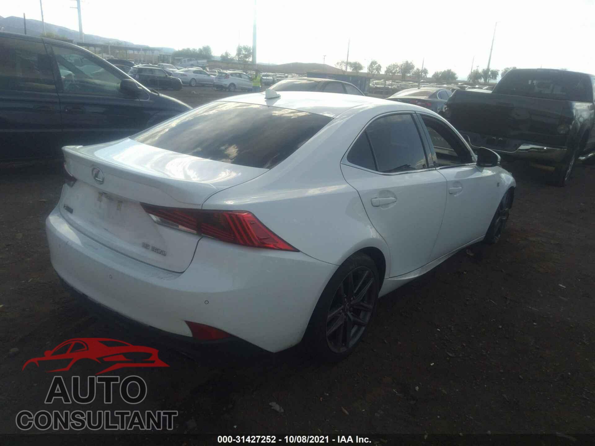 LEXUS IS 2018 - JTHBA1D24J5071003