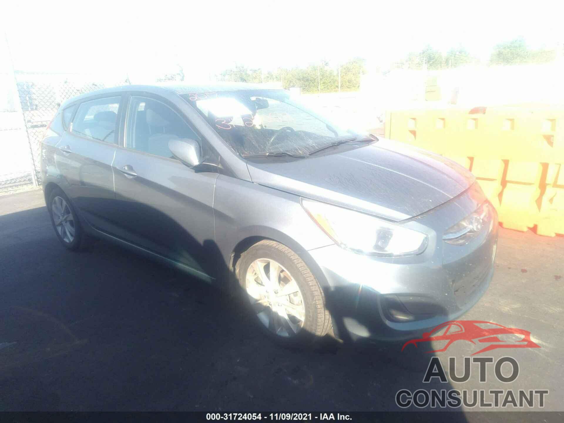 HYUNDAI ACCENT 2017 - KMHCT5AE3HU364022