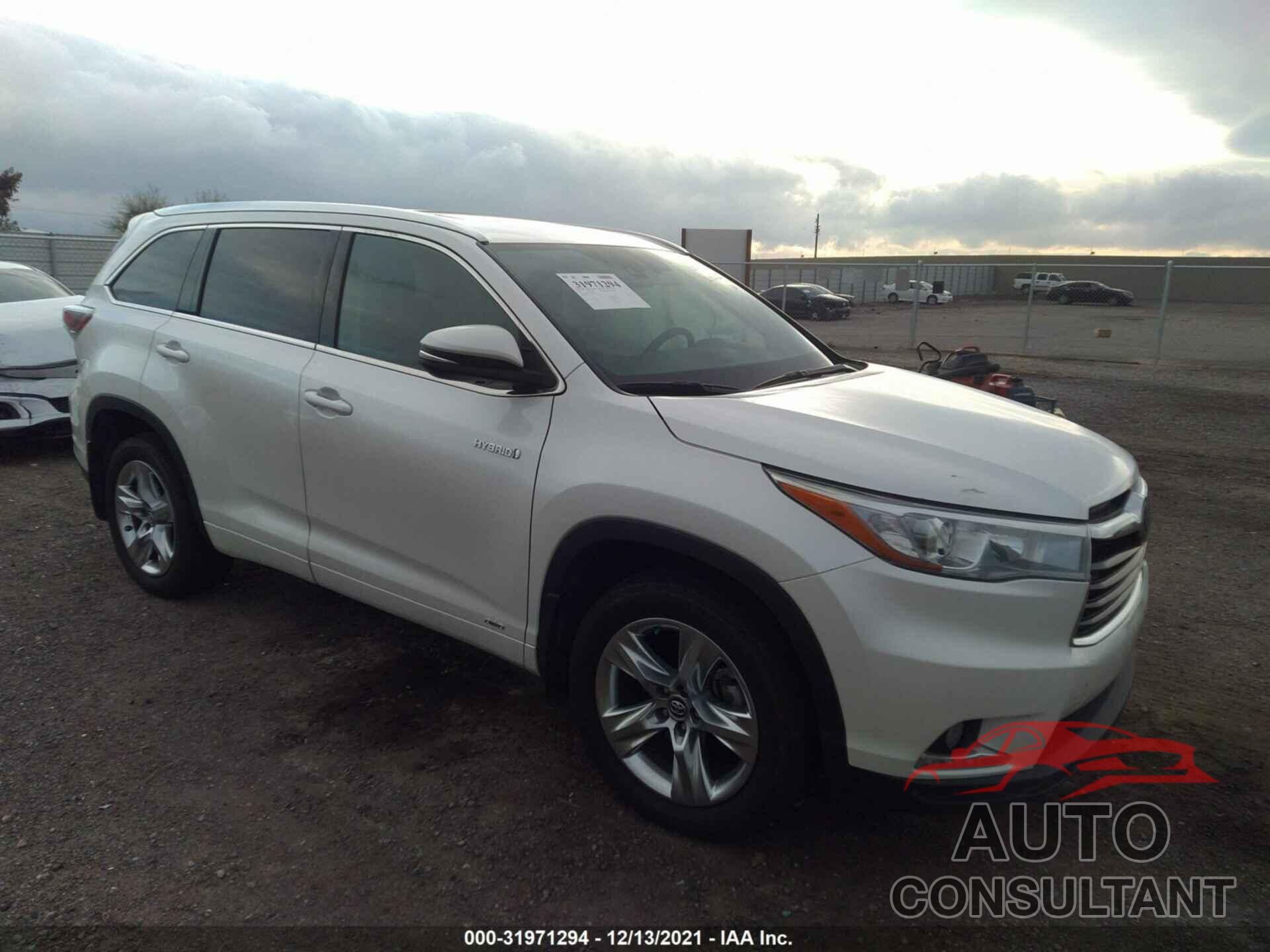 TOYOTA HIGHLANDER HYBRID 2016 - 5TDDCRFH2GS016380