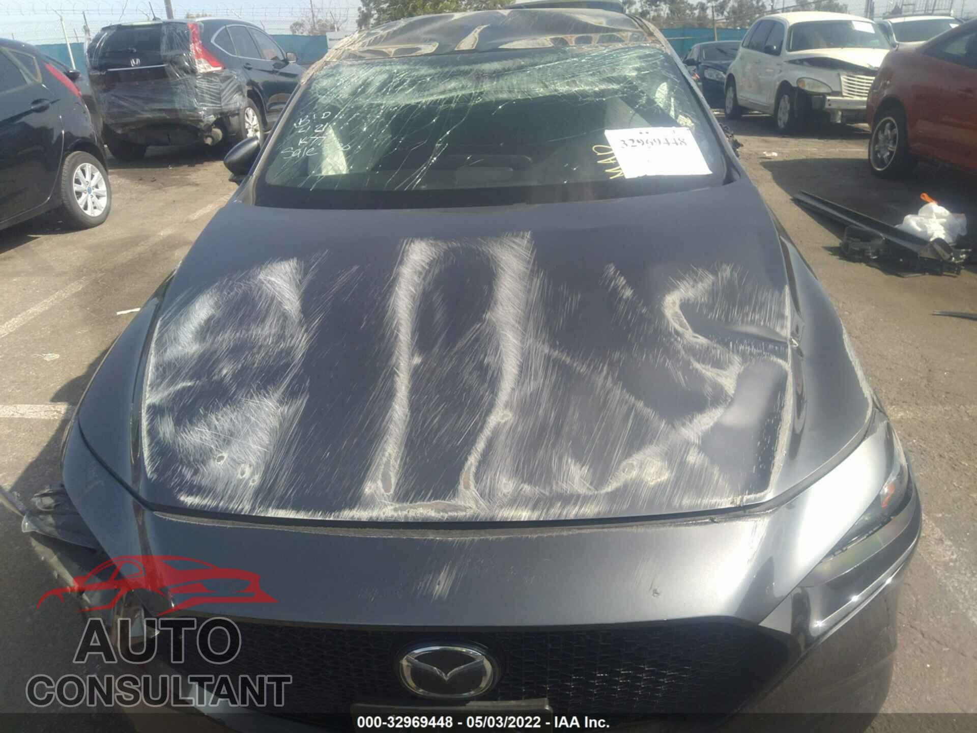 MAZDA MAZDA3 HATCHBACK 2019 - JM1BPAMM3K1120461