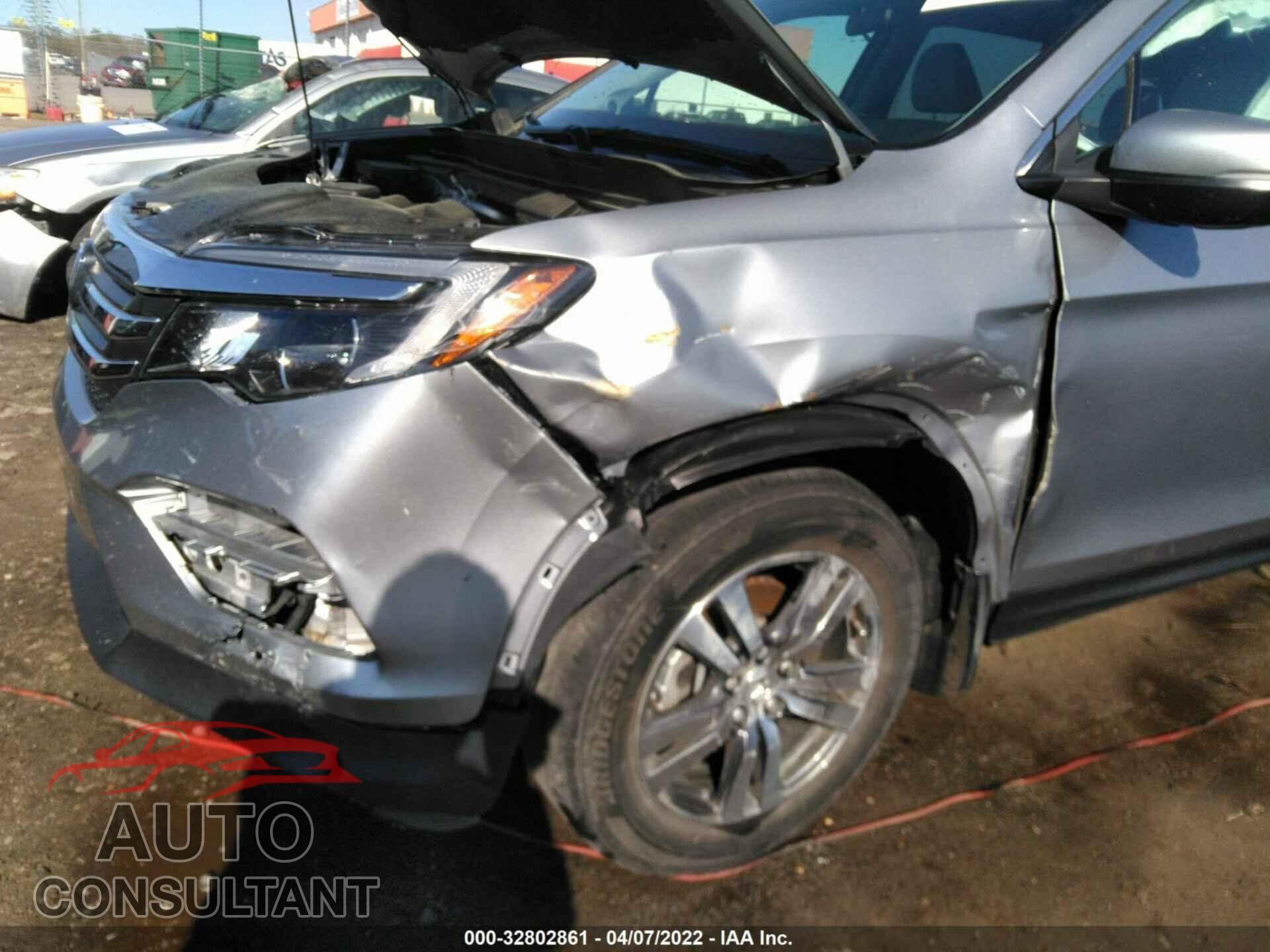 HONDA PILOT 2018 - 5FNYF5H34JB029422