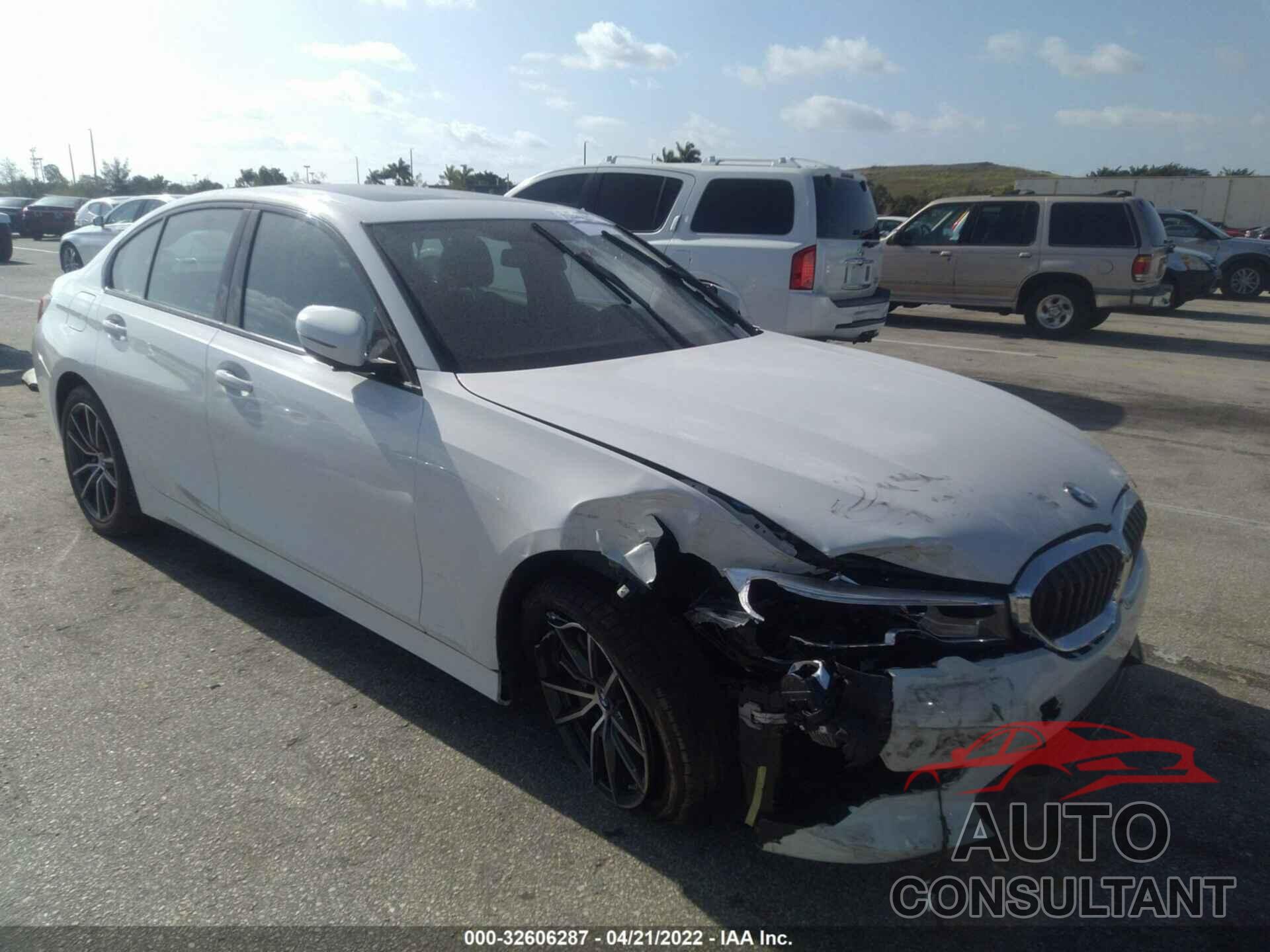 BMW 3 SERIES 2022 - 3MW5R1J01N8C33914