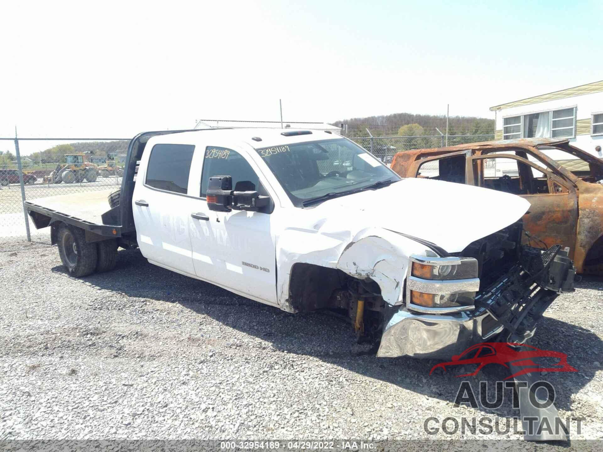 CHEVROLET SILVERADO 3500HD 2016 - 1GB4KYC86GF277887