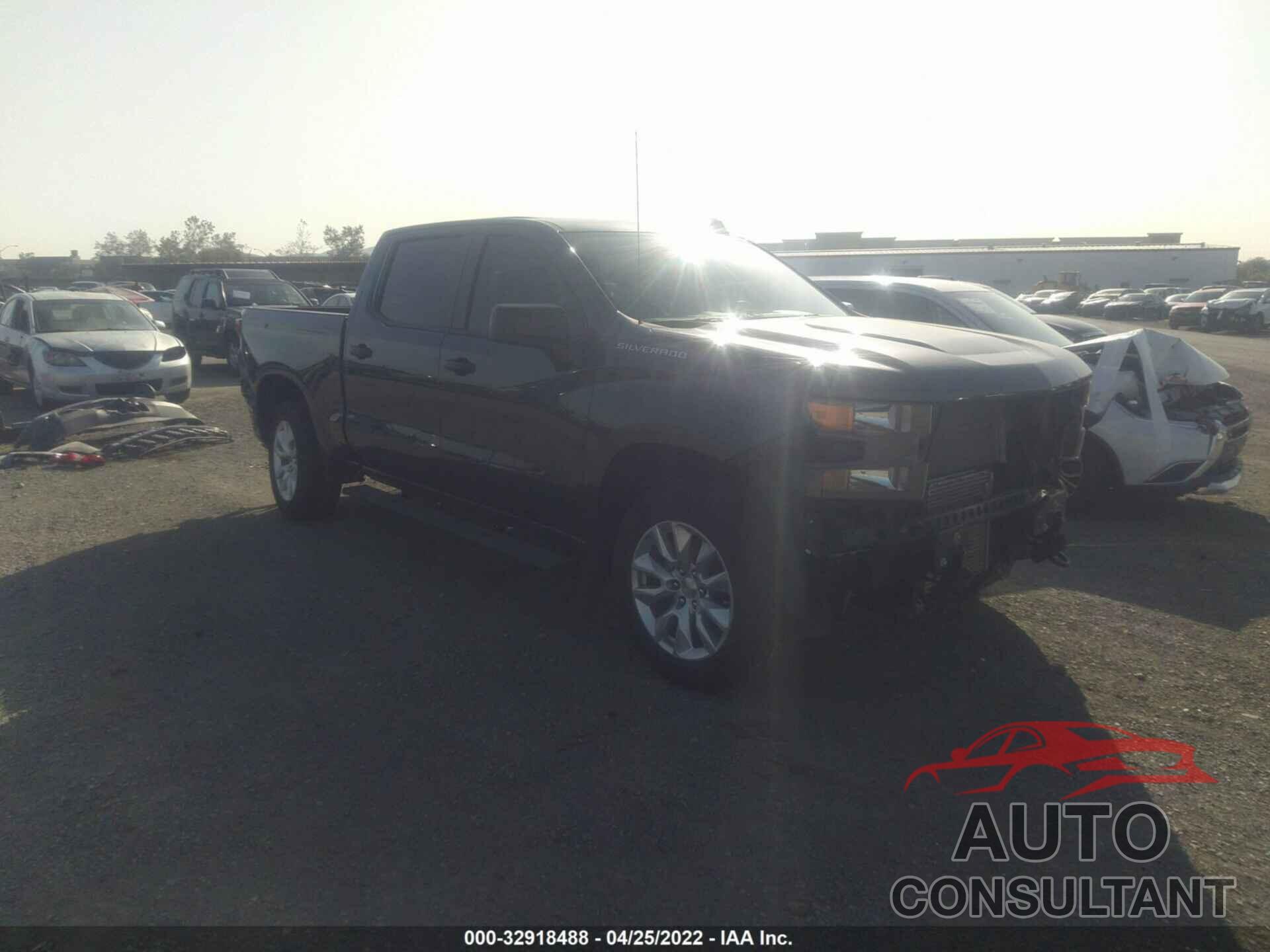 CHEVROLET SILVERADO 1500 2021 - 1GCPWBEK4MZ266044