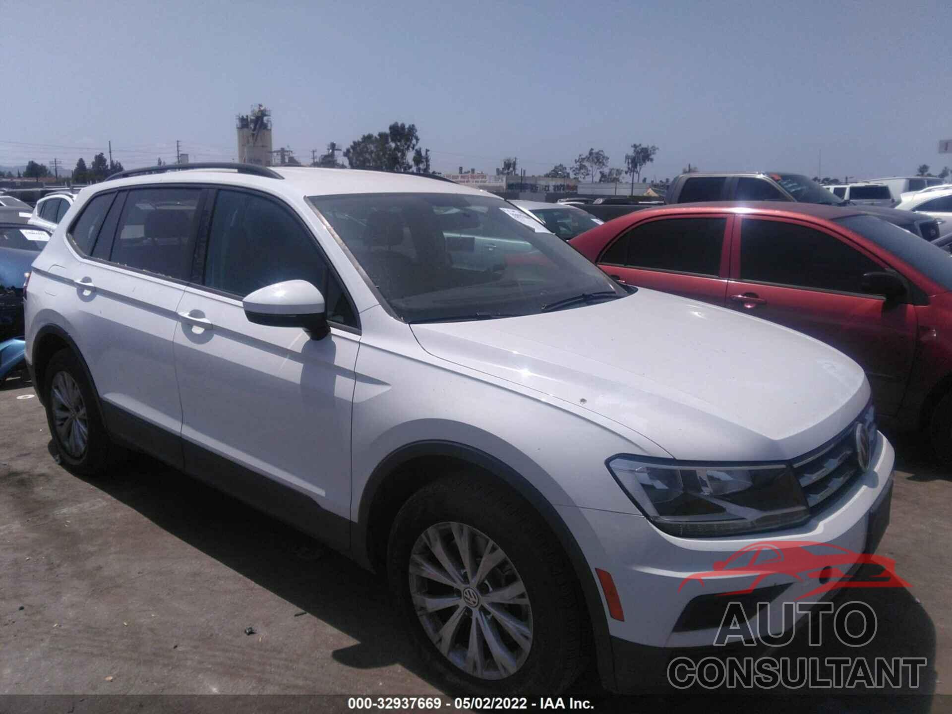 VOLKSWAGEN TIGUAN 2019 - 3VV1B7AX7KM142768