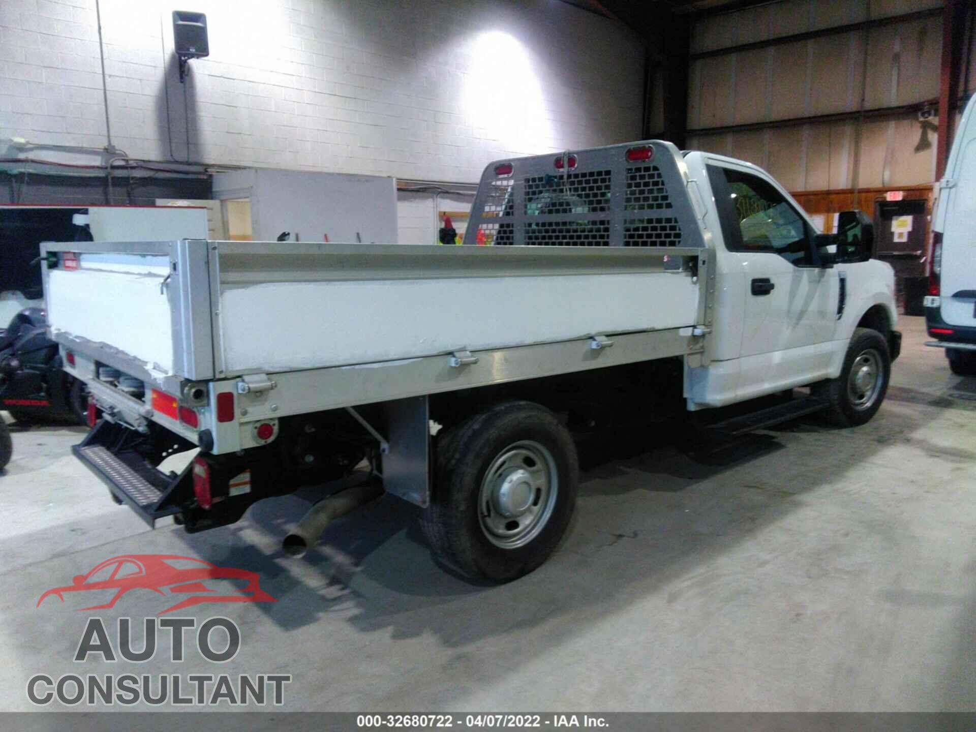 FORD SUPER DUTY F-250 SRW 2017 - 1FDBF2A61HEC86523