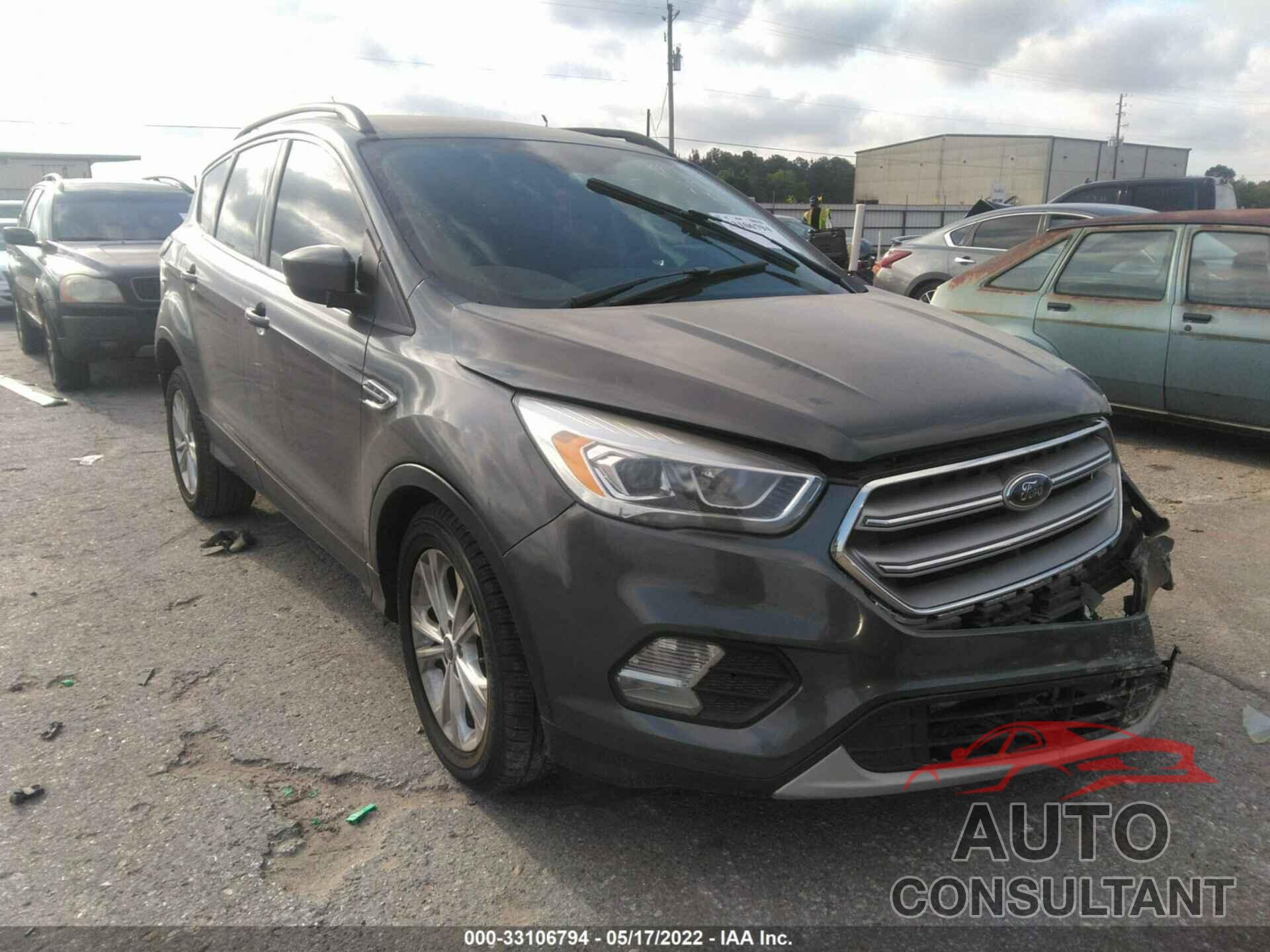 FORD ESCAPE 2017 - 1FMCU0GD4HUC81729