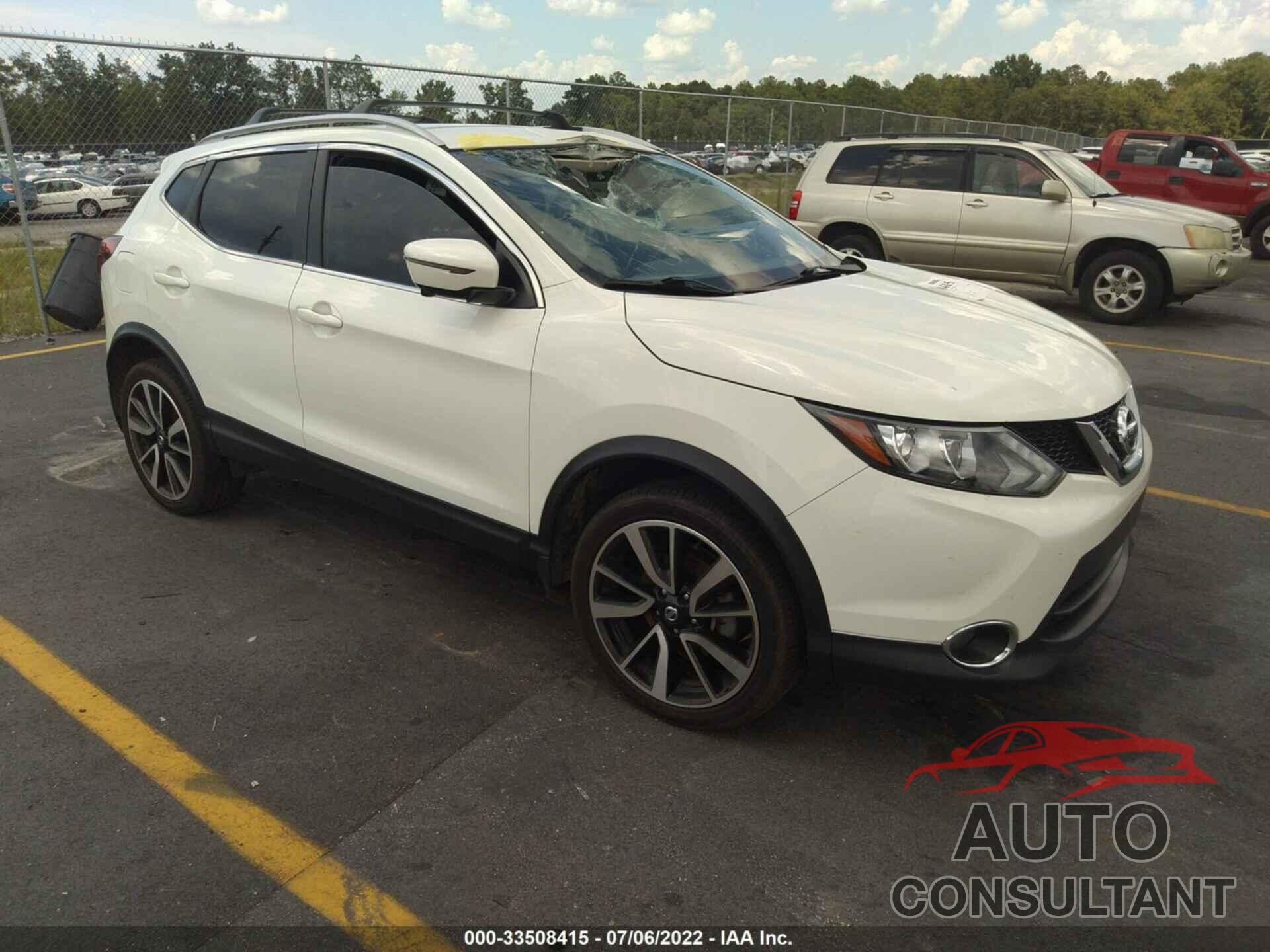 NISSAN ROGUE SPORT 2017 - JN1BJ1CP9HW018352