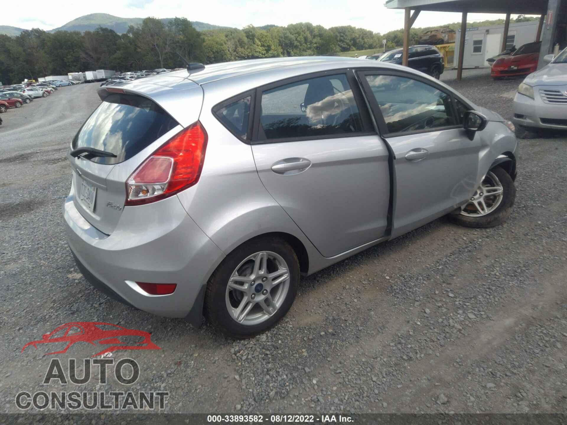 FORD FIESTA 2017 - 3FADP4EJ1HM110334