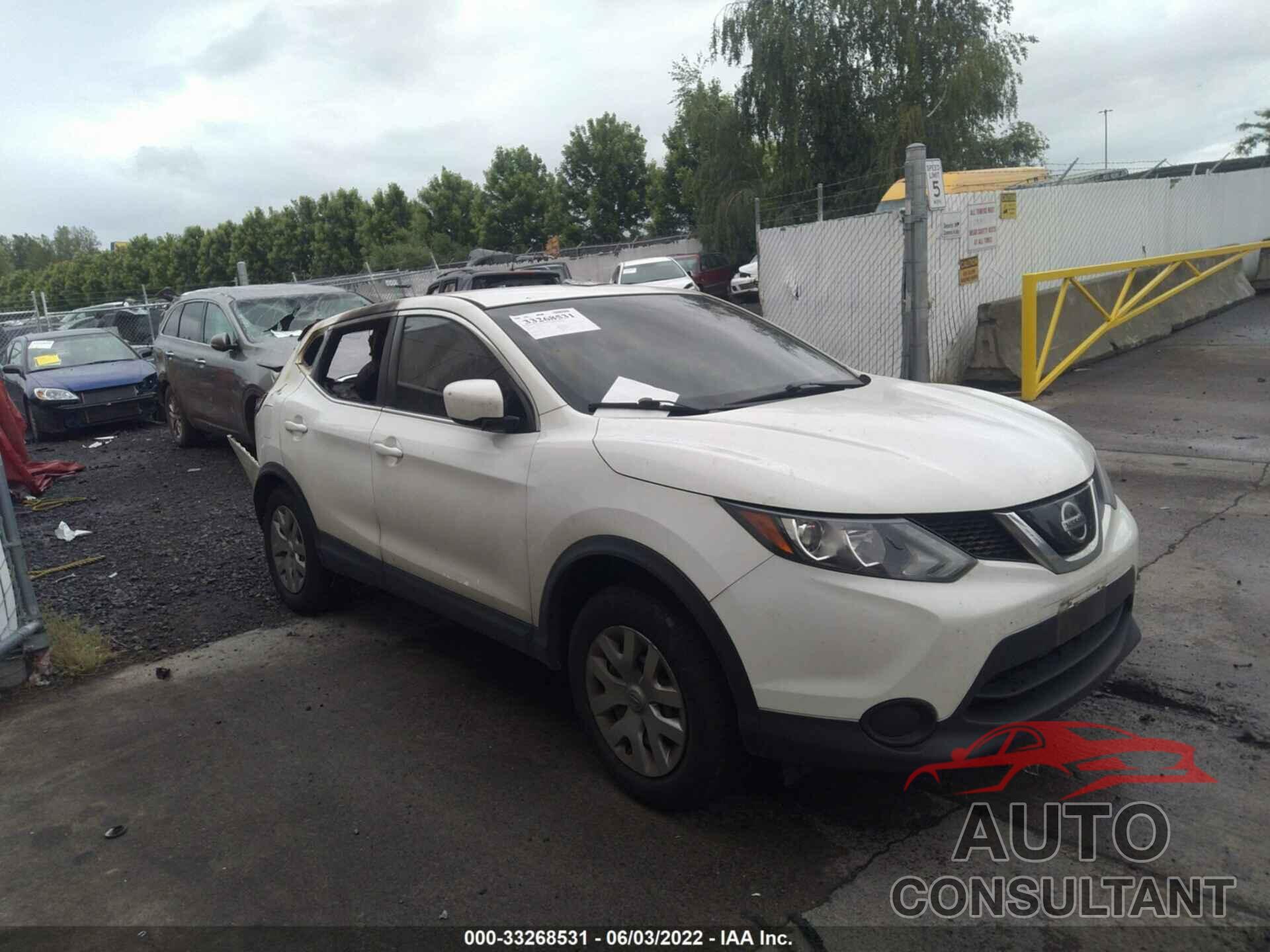 NISSAN ROGUE SPORT 2018 - JN1BJ1CPXJW155094