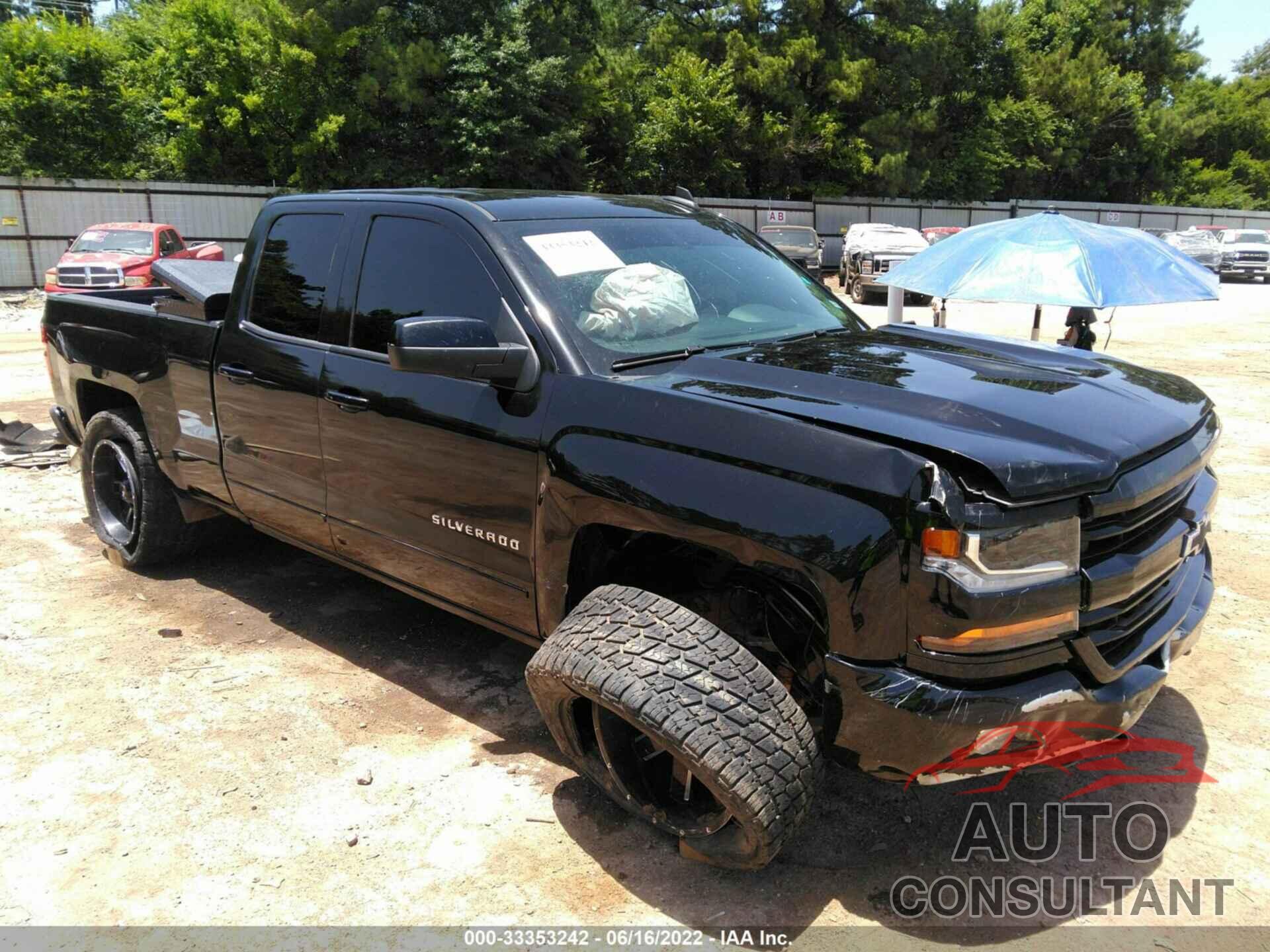 CHEVROLET SILVERADO 1500 2017 - 1GCVKREC4HZ133388