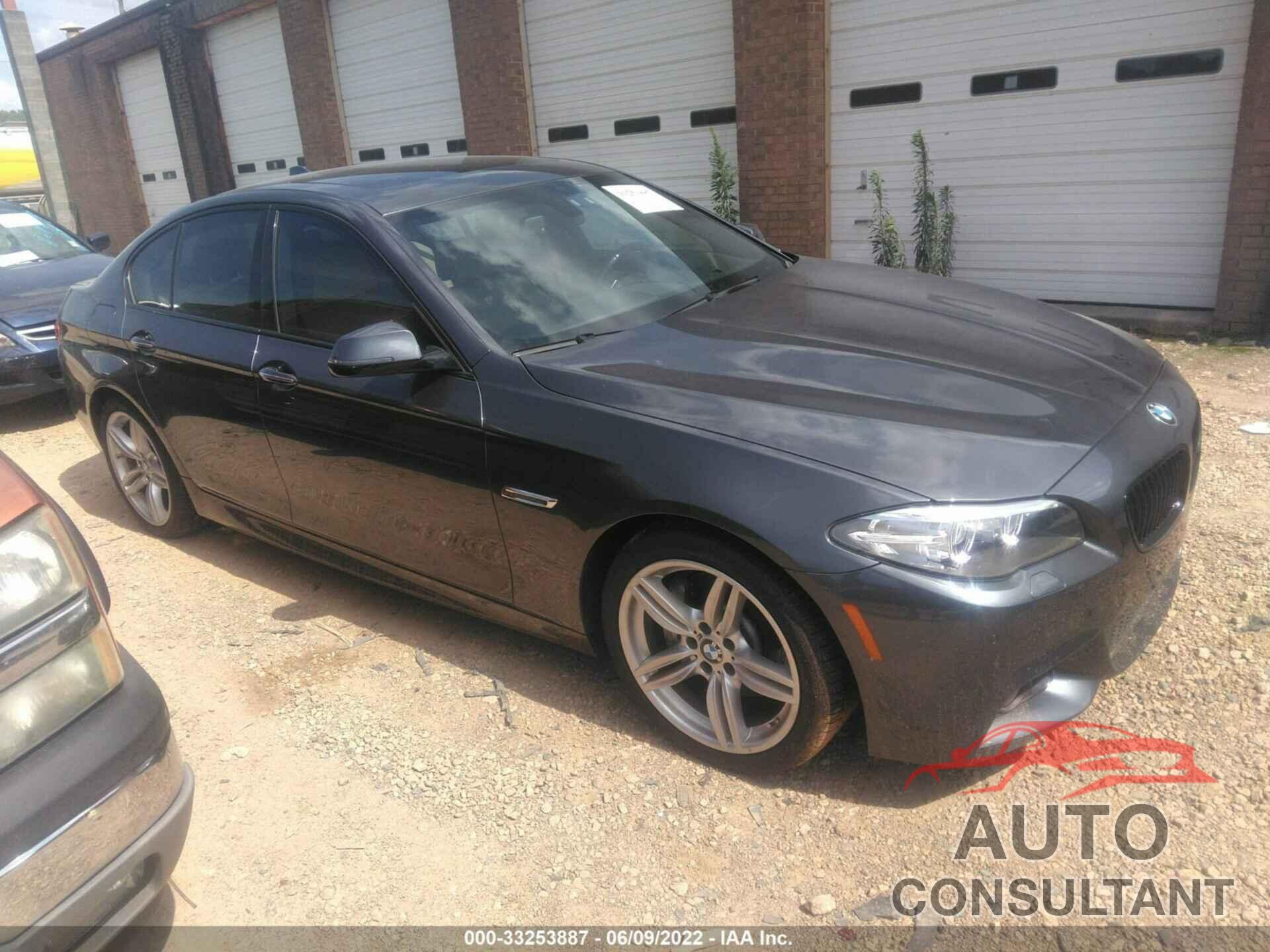 BMW 5 SERIES 2016 - WBA5B1C57GG553420