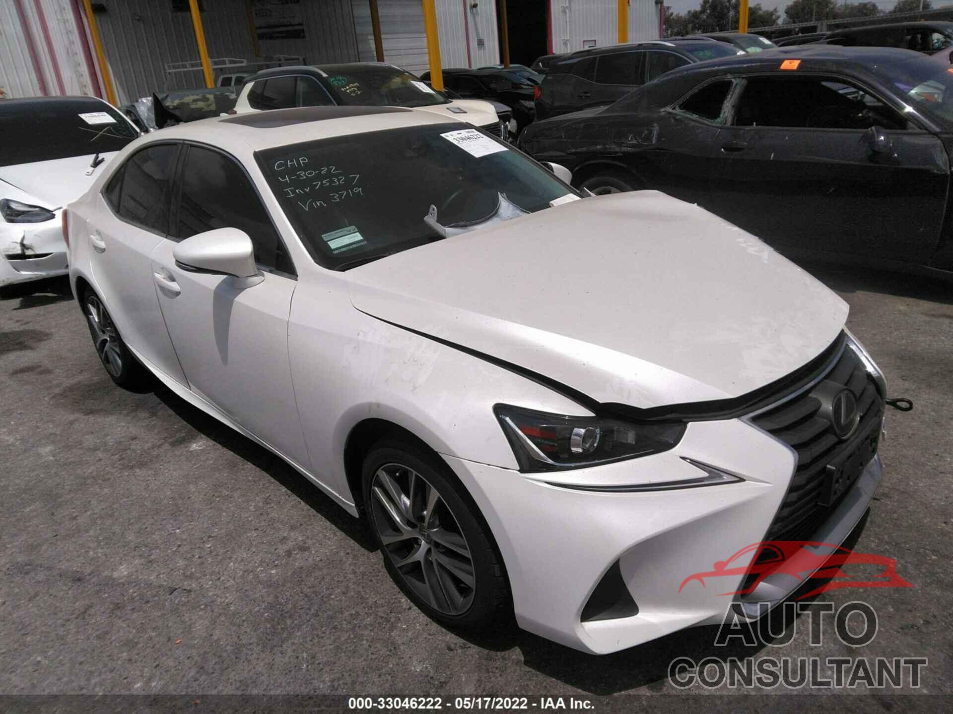 LEXUS IS 2018 - JTHBA1D28J5083719