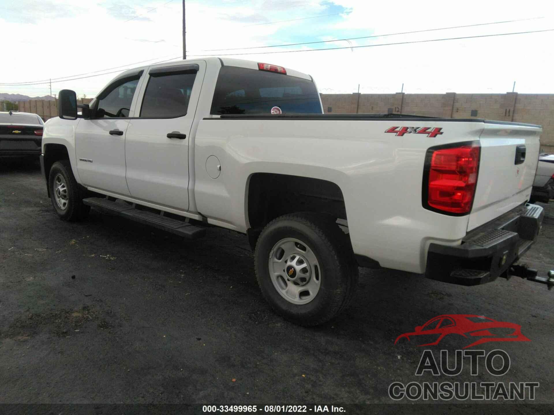 CHEVROLET SILVERADO 2500HD 2018 - 1GC1KUEG4JF216198