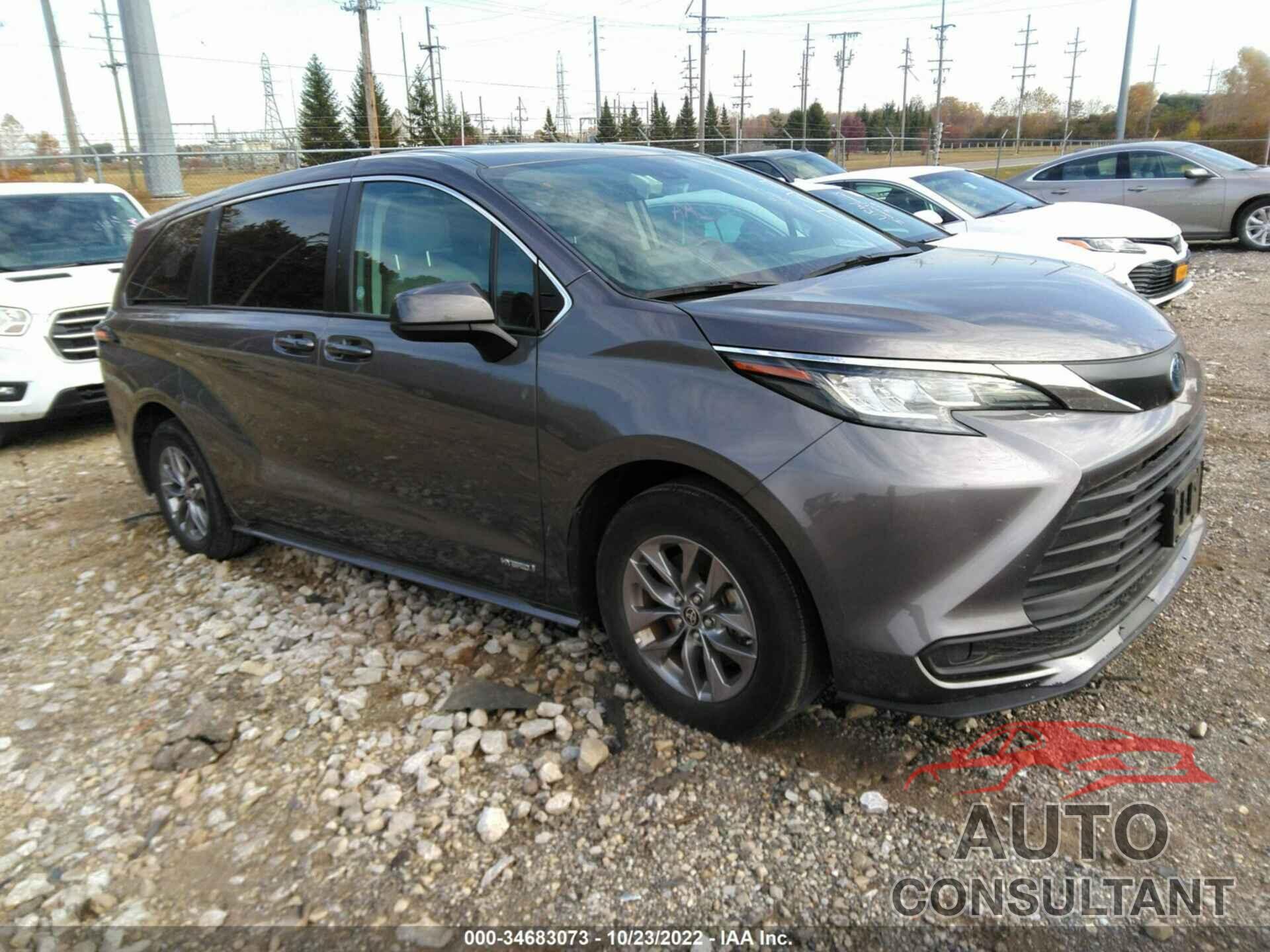 TOYOTA SIENNA 2021 - 5TDKRKEC1MS037221