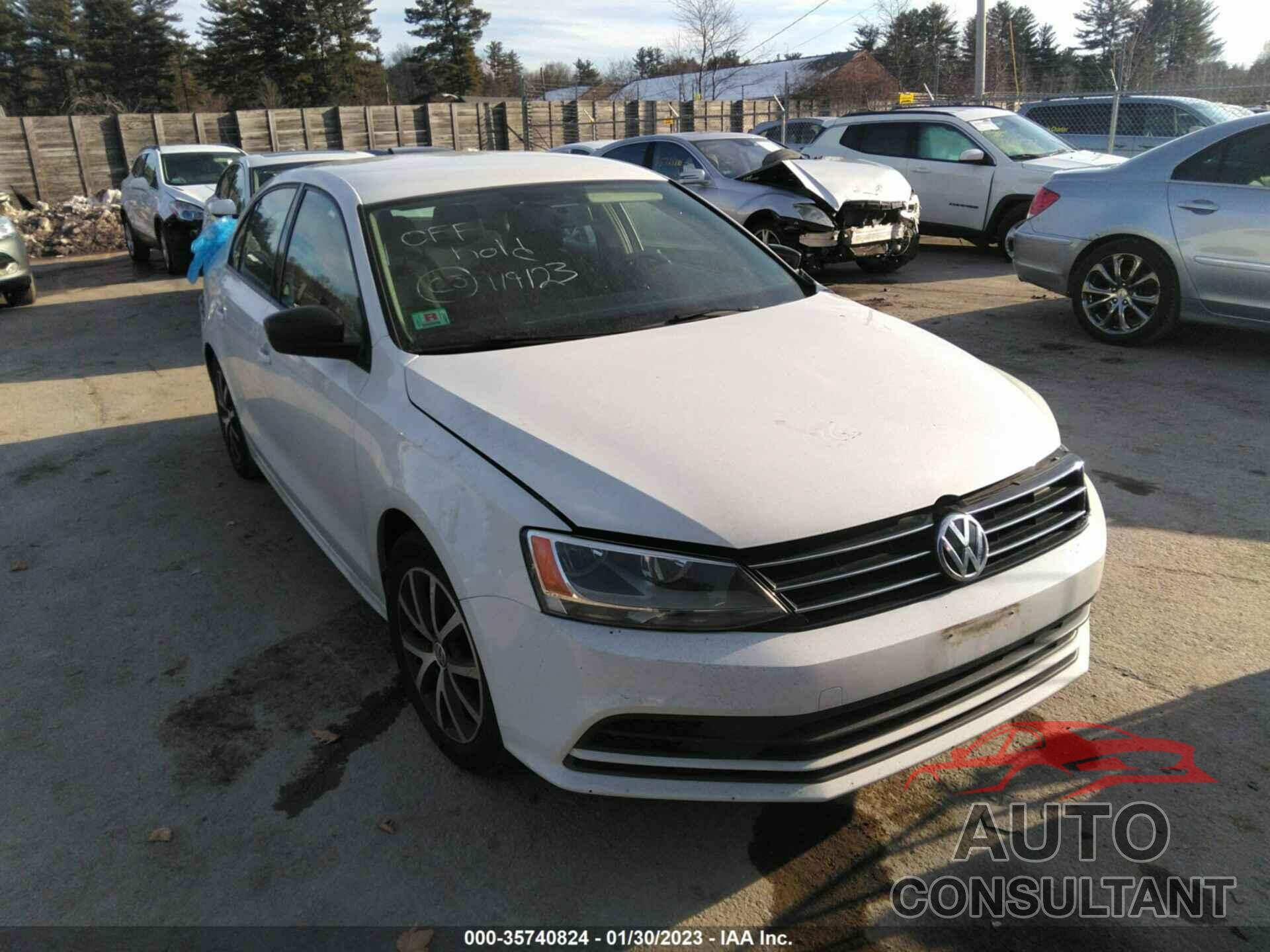 VOLKSWAGEN JETTA SEDAN 2016 - 3VWD67AJ7GM241283