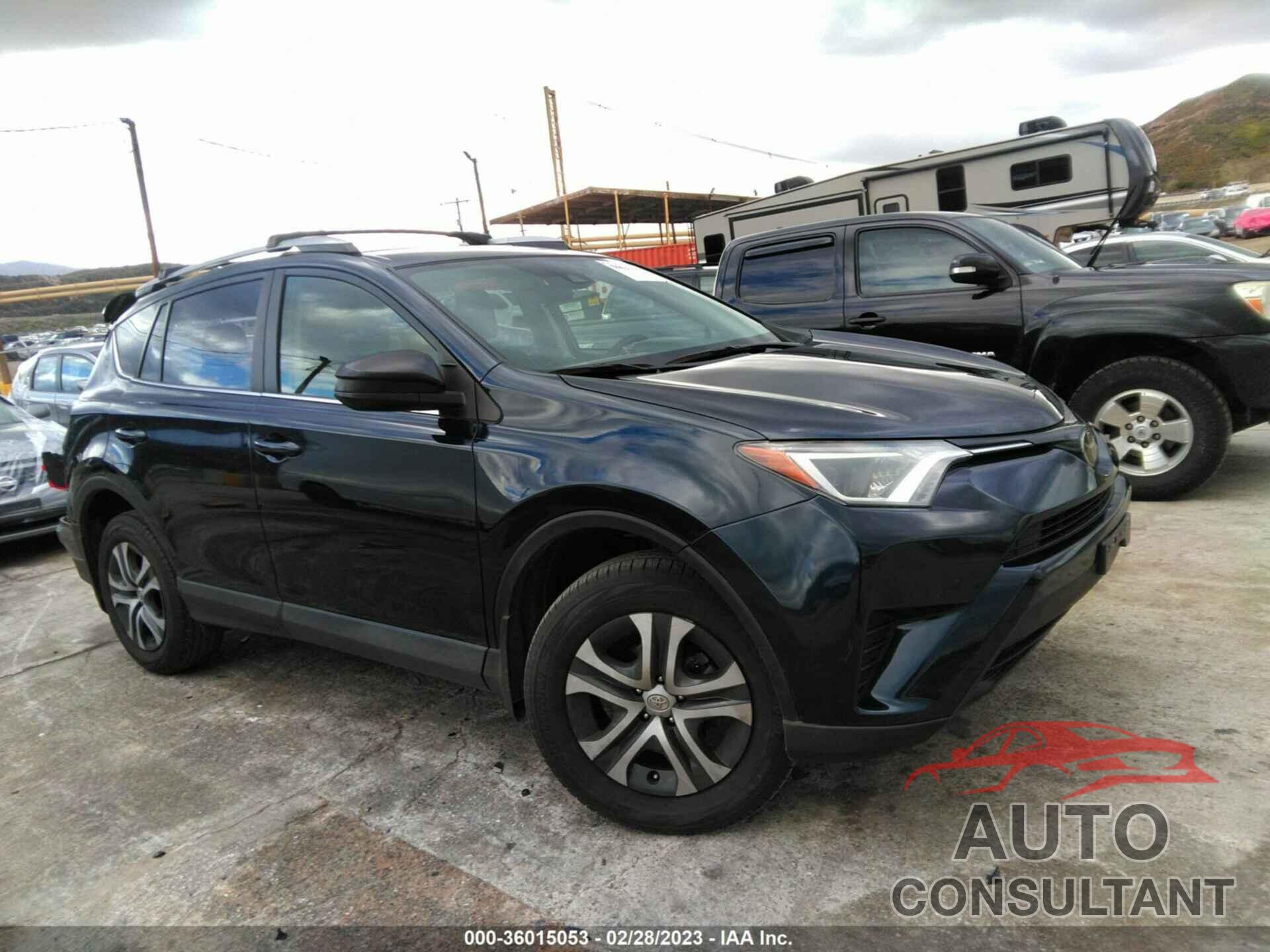 TOYOTA RAV4 2018 - JTMZFREV2JD130693
