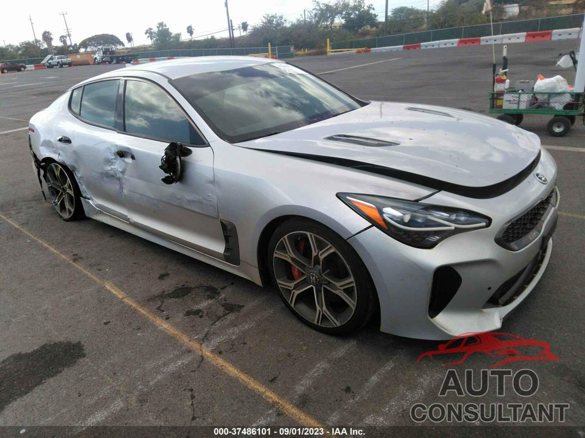 KIA STINGER 2018 - KNAE35LCXJ6029663